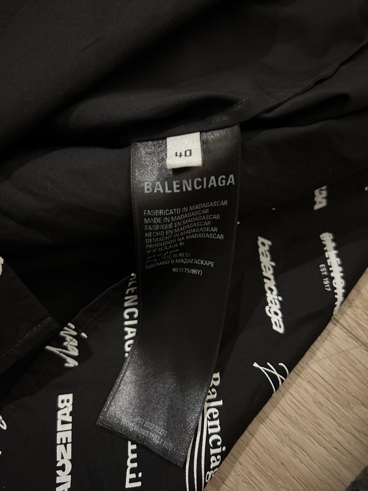 Balenciaga Balenciaga Button Up Long Sleeve Shirt Logo Print Size US XXS / EU 40 - 2 Thumbnail