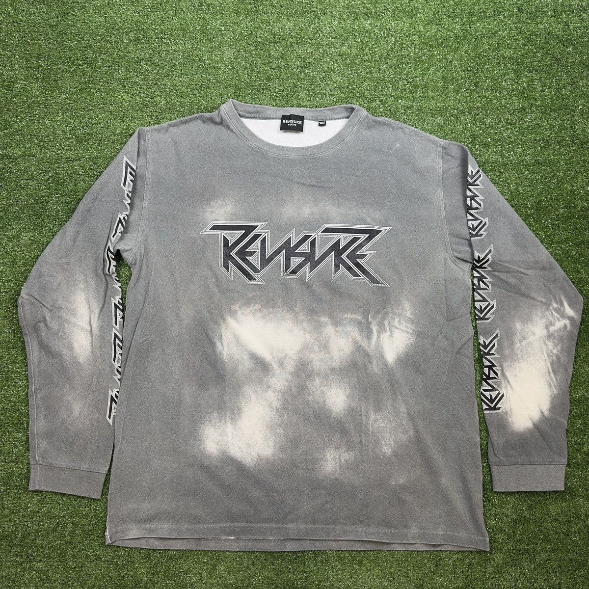 Japanese Brand Rensuke Tokyo Heat Sensitive Tee T-Shirt XL Gray Japan Size US XL / EU 56 / 4 - 1 Thumbnail