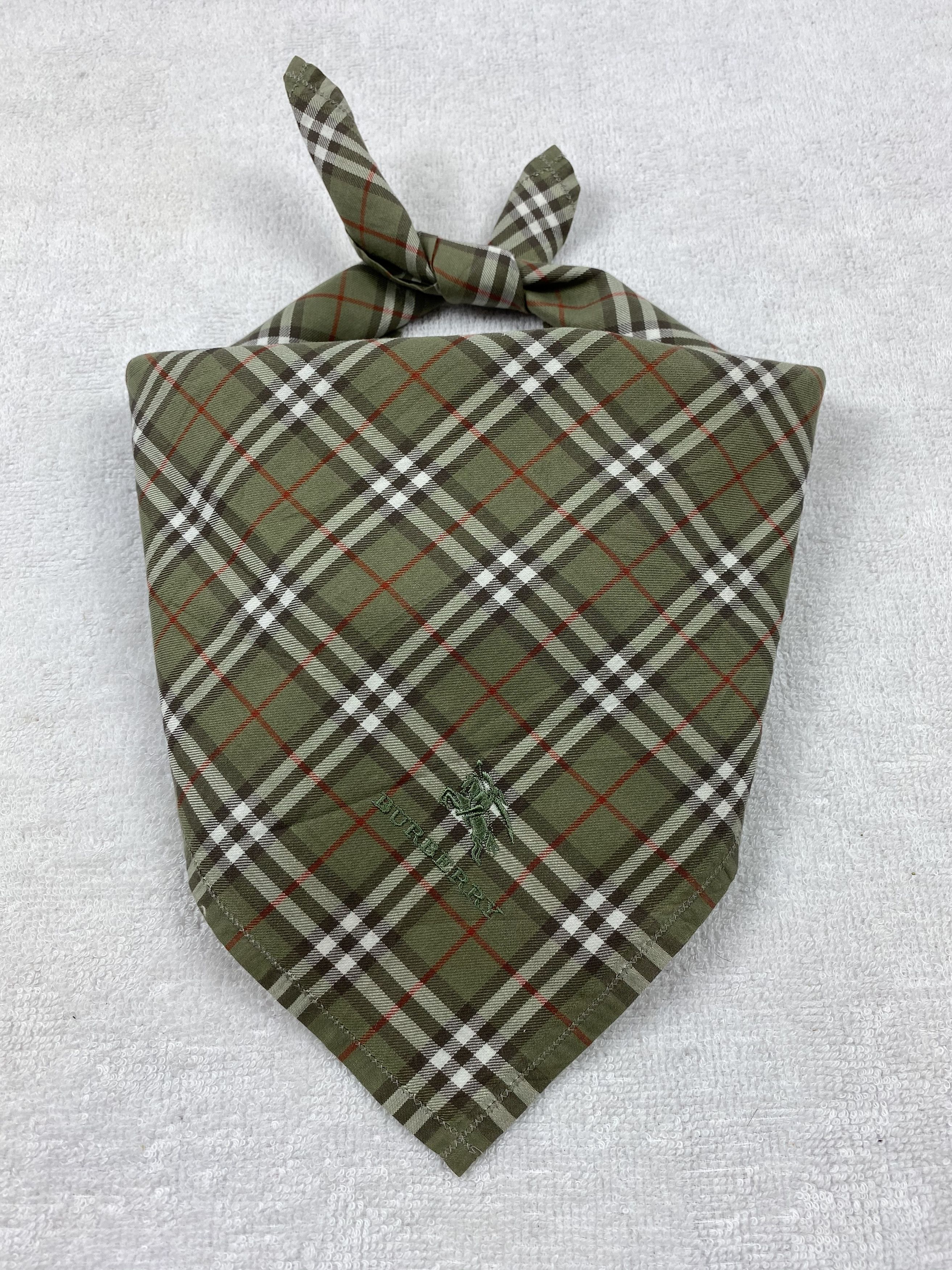 Burberry Burberry Handkerchief / Bandana / Neckerchief Size ONE SIZE - 2 Thumbnail