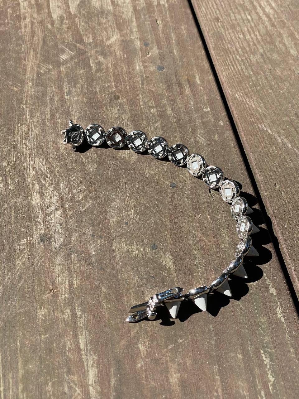 Eddie Borgo Eddie Borgo White Pyramid Cone Silver Tone Bracelete Size ONE SIZE - 10 Thumbnail