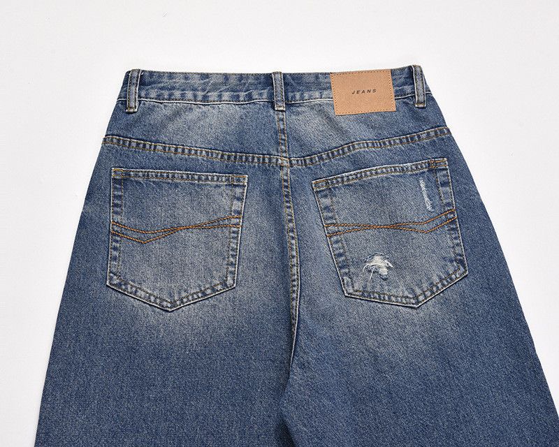 Vintage Men's American Vintage Loose-Fit Washed Blue Jeans Size US 32 / EU 48 - 4 Thumbnail