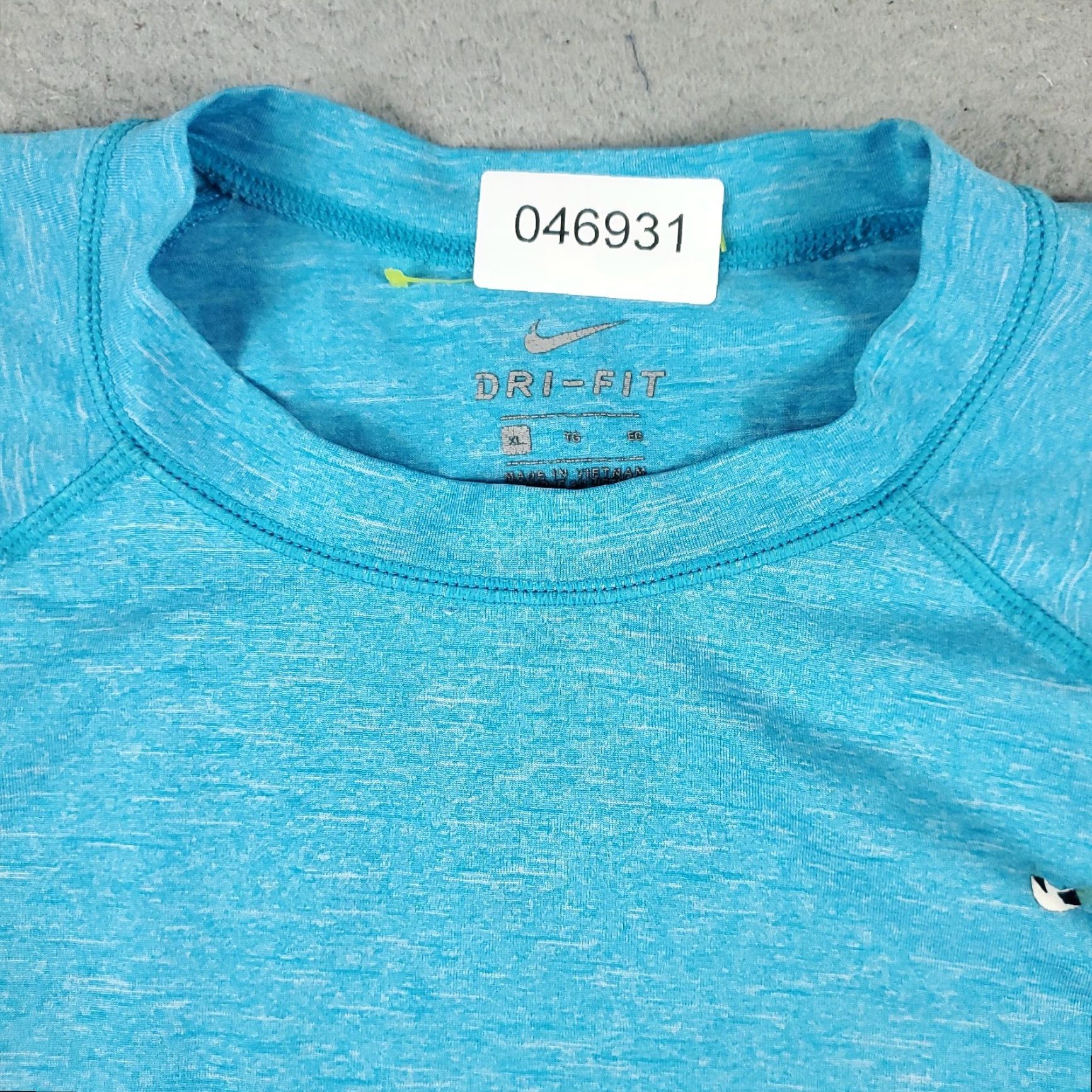 Nike Nike T Shirt Mens XL Blue Swoosh Running Active Gym Short Sleeve Size US XL / EU 56 / 4 - 2 Thumbnail