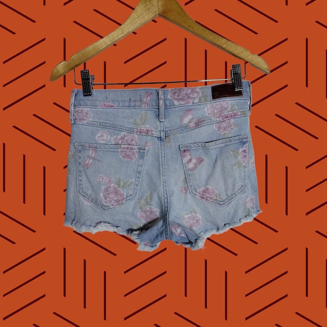 Denime HOLLISTER CALIFORNIA Short High-Rise Denim Women W25 Blue Floral Distressed Button 100% Cotton Stretch Shorts Womens Size 42" / US 20 - 1 Thumbnail