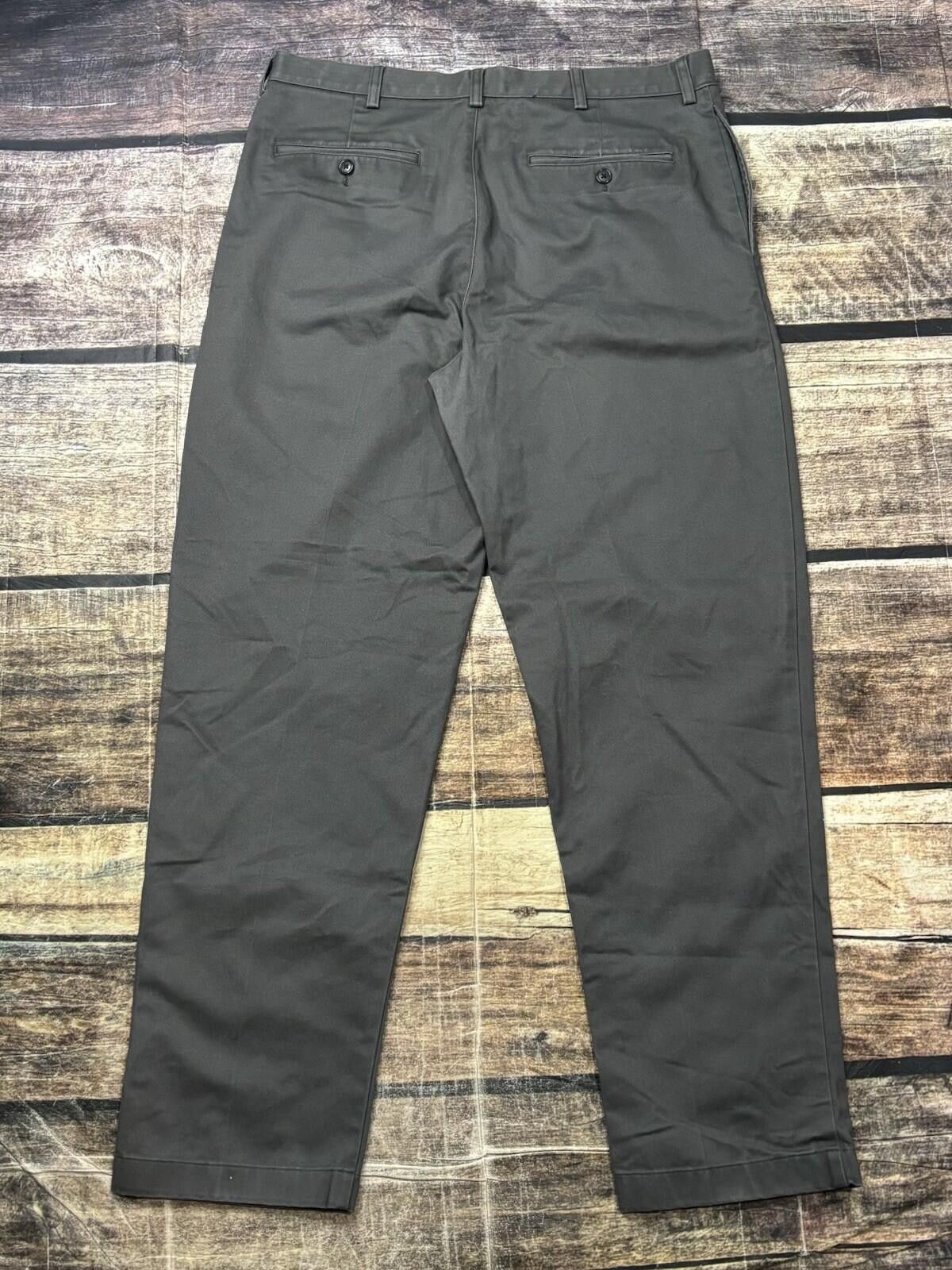 L.L. Bean LL Bean Pants Mens 35x32 Chino Cotton Green Straight Leg Size US 35 - 3 Thumbnail