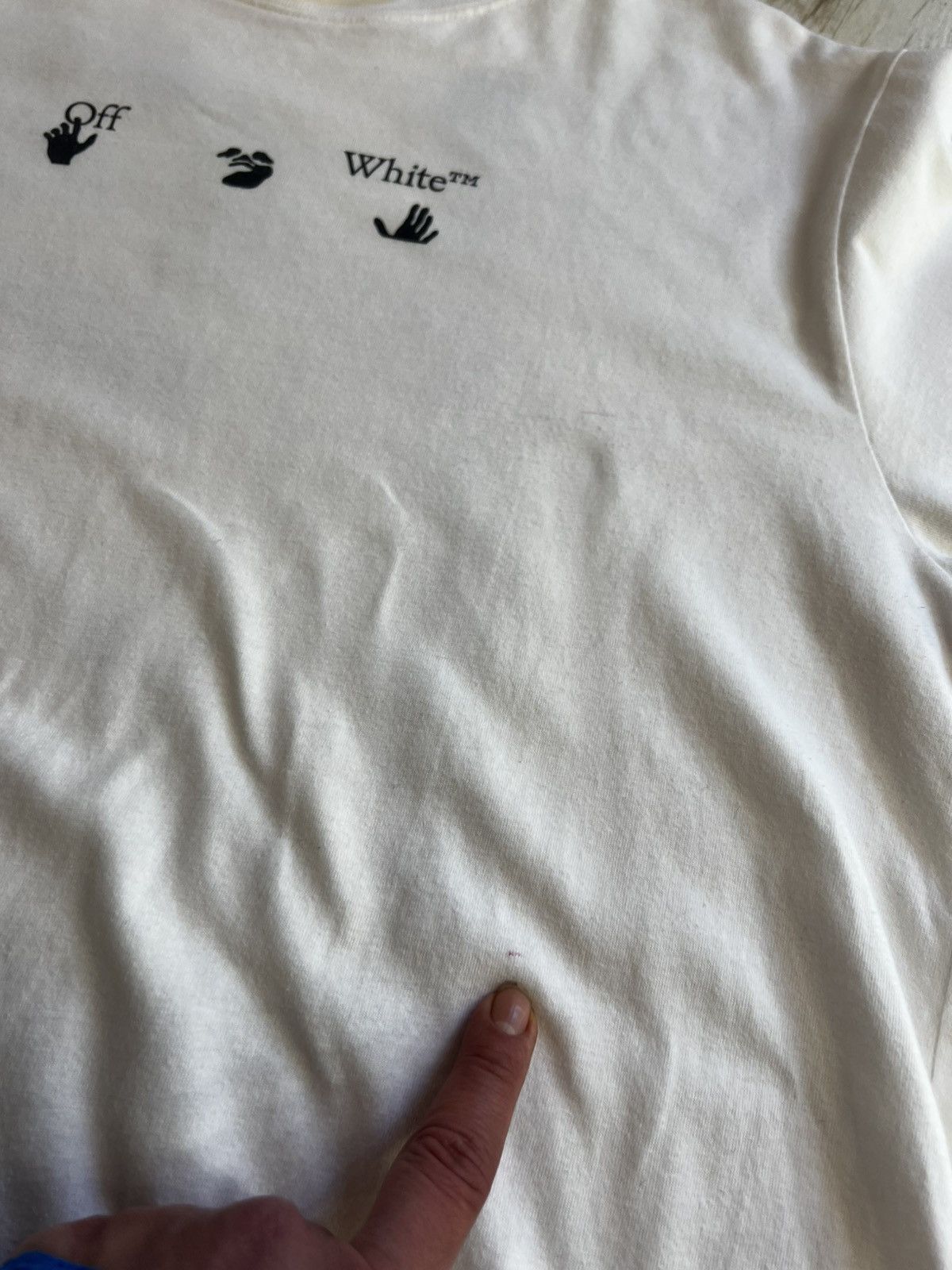Off-White Off-White Spray Marker Arrows T-Shirt – Size S Size US S / EU 44-46 / 1 - 22 Thumbnail
