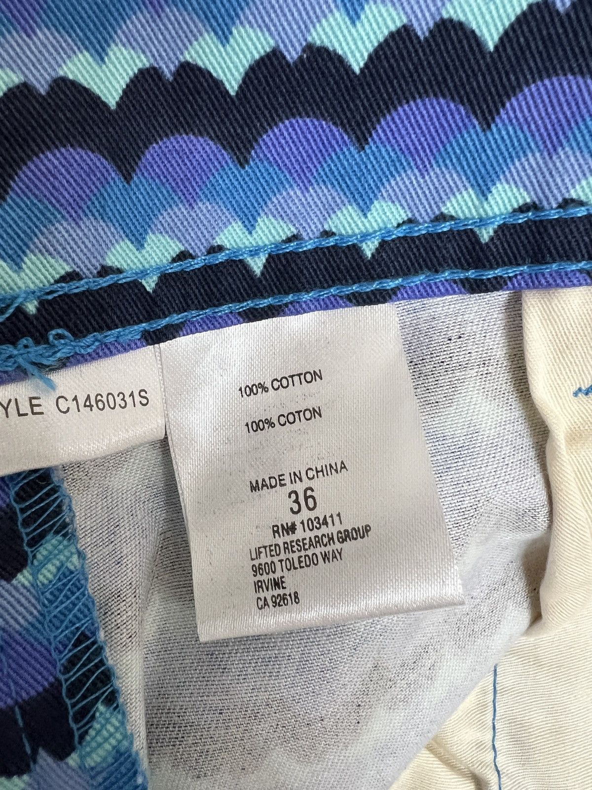 LRG LRG blue wave-print cargo short size 36 classic fit Size US 36 / EU 52 - 8 Thumbnail