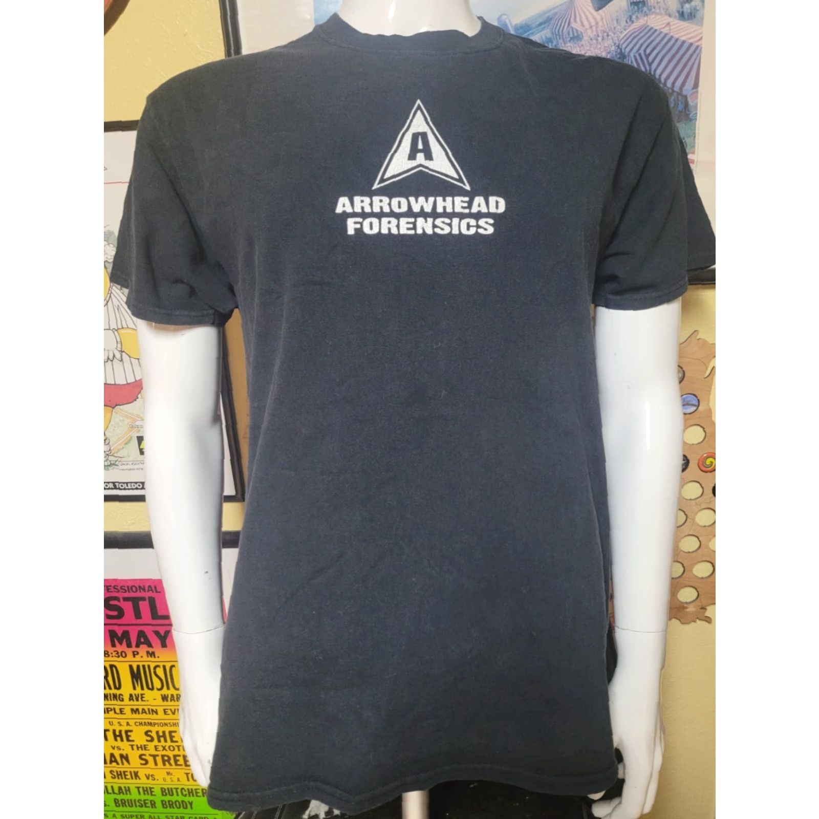 Gildan Arrowhead Forsensics T Shirt Graphic Tee Black L Mens Crew Neck Short Sleeve Gildan Ultra Cotton 100% Cotton Since 1993 Size US L / EU 52-54 / 3 - 2 Thumbnail