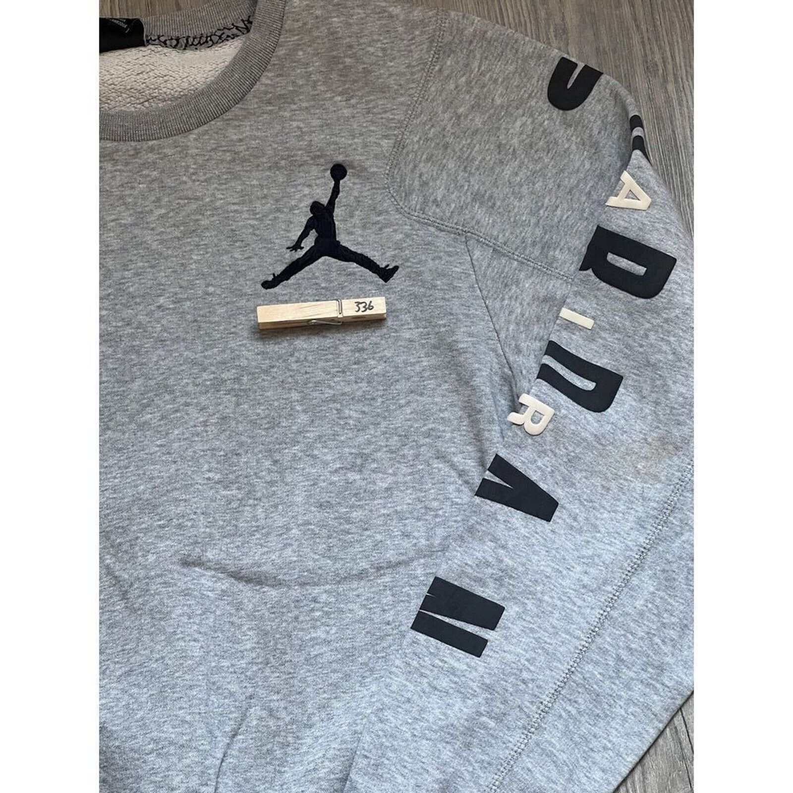 Jordan Brand Jordan Jump man Gray Crewneck Sweatshirt Mens Size S Size US S / EU 44-46 / 1 - 2 Thumbnail