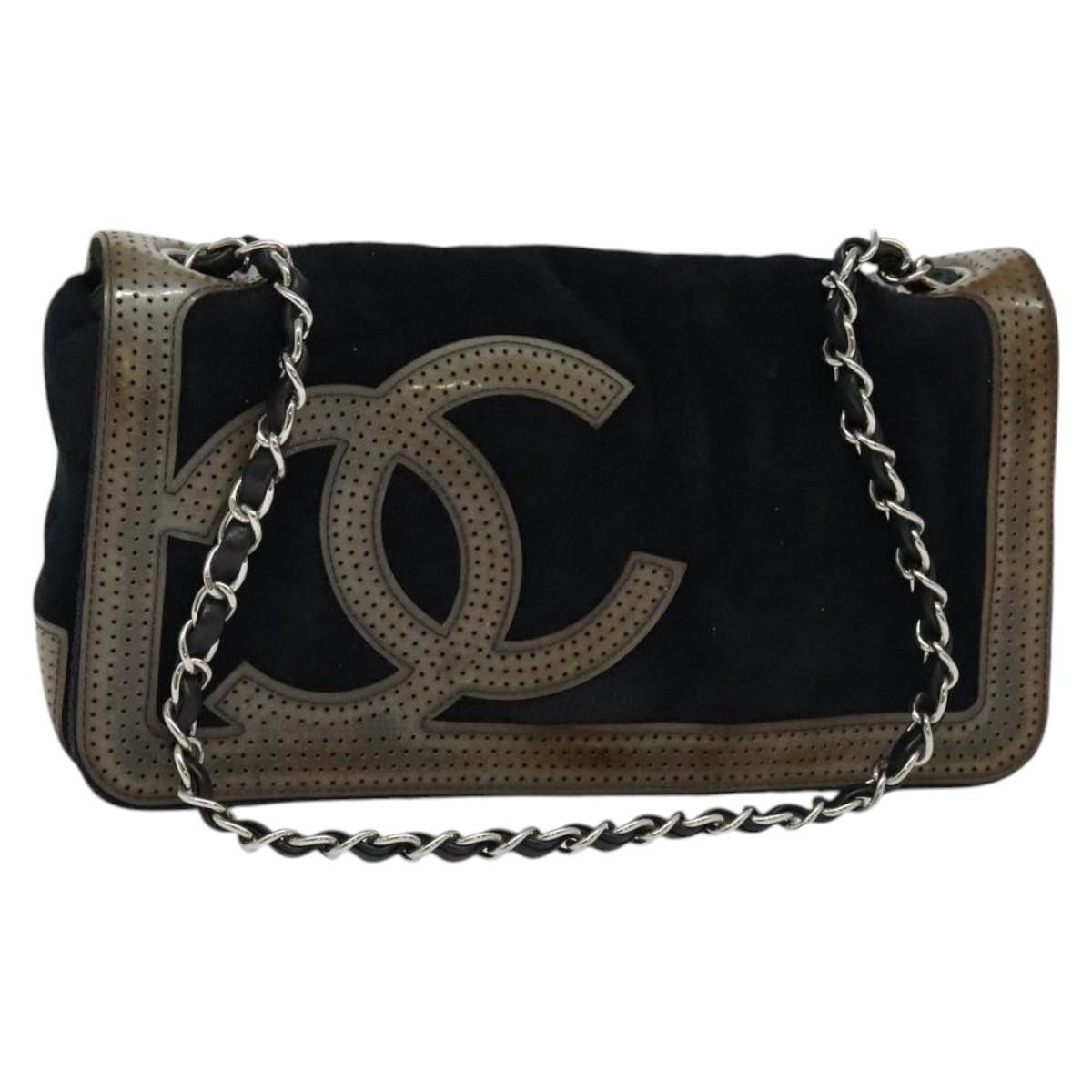 Chanel Chain Shoulder Bag Pile Black Cc Auth Bs25862 in White, Women's