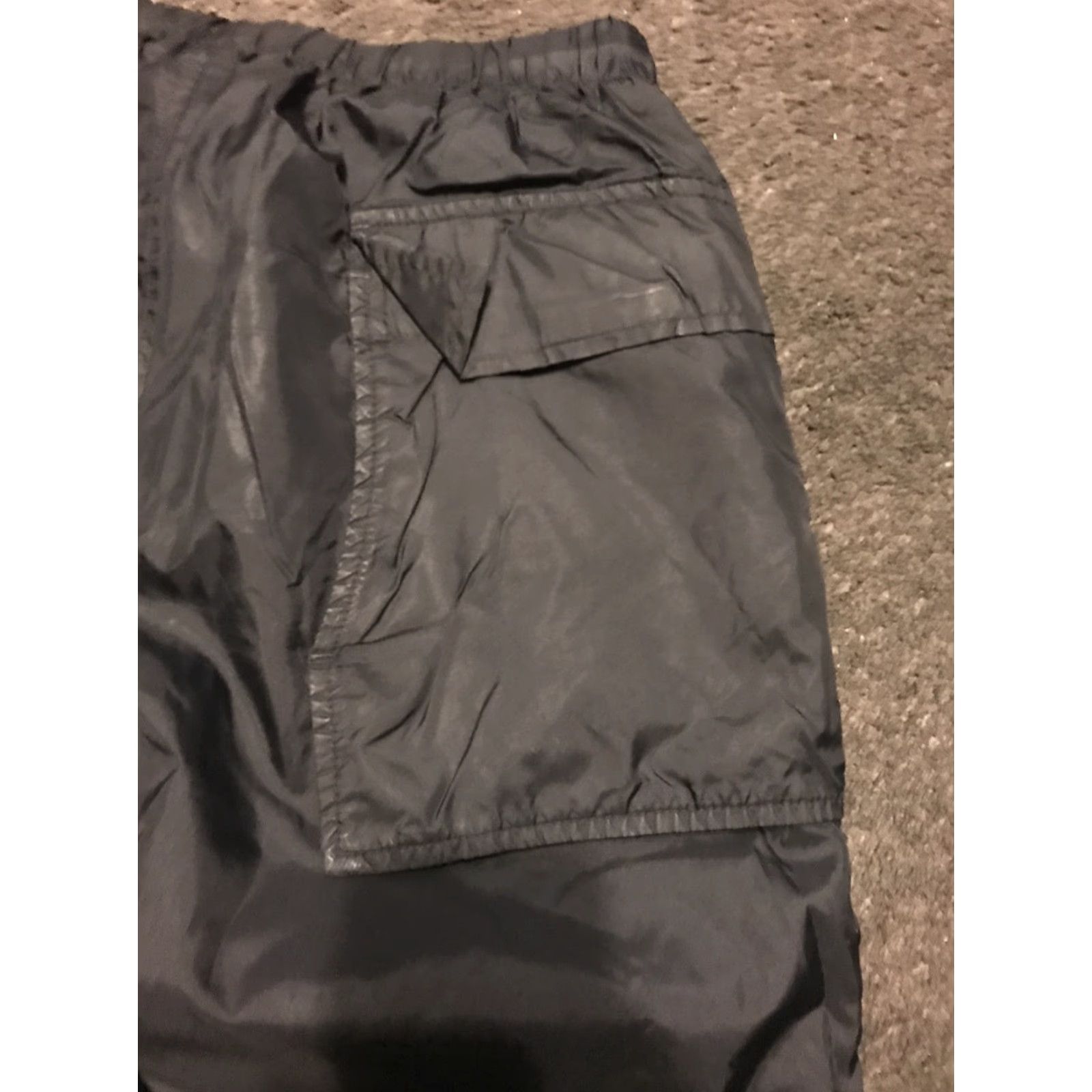 Nike VINTAGE Nike Track Pants Women XL Black Baggy Nylon Windbreaker Y2K Style Pants Womens Size 40" / US 18 - 7 Thumbnail
