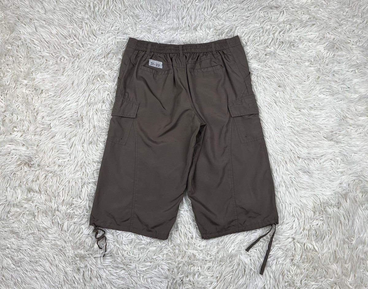 The Unbranded Brand Unbranded Cargo Short Pants Size US 32 / EU 48 - 2 Thumbnail
