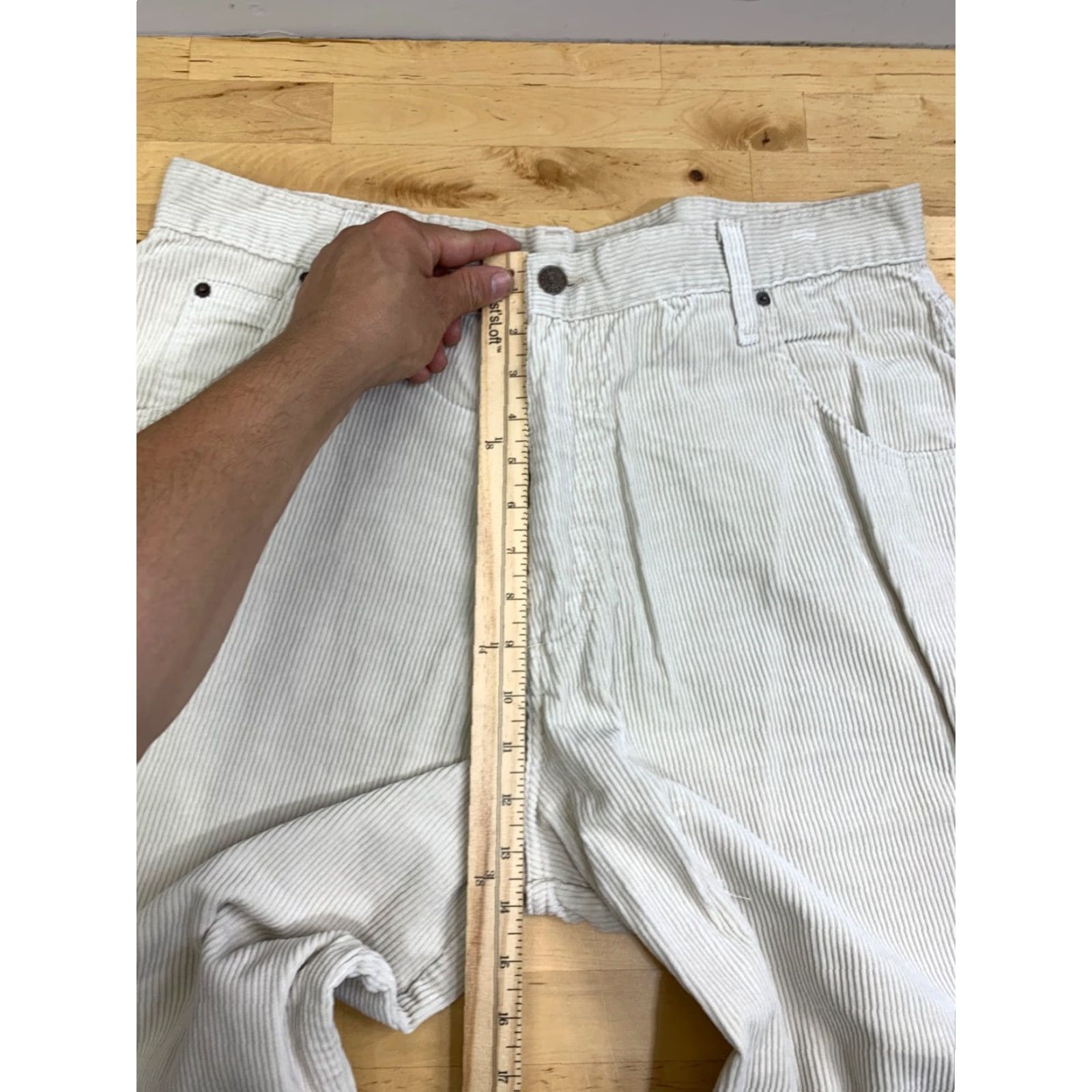 Vintage VINTAGE Solo Corduroy Pants Men 38 Light Beige 90s USA Wide Leg 13038 Size US 38 / EU 54 - 5 Thumbnail