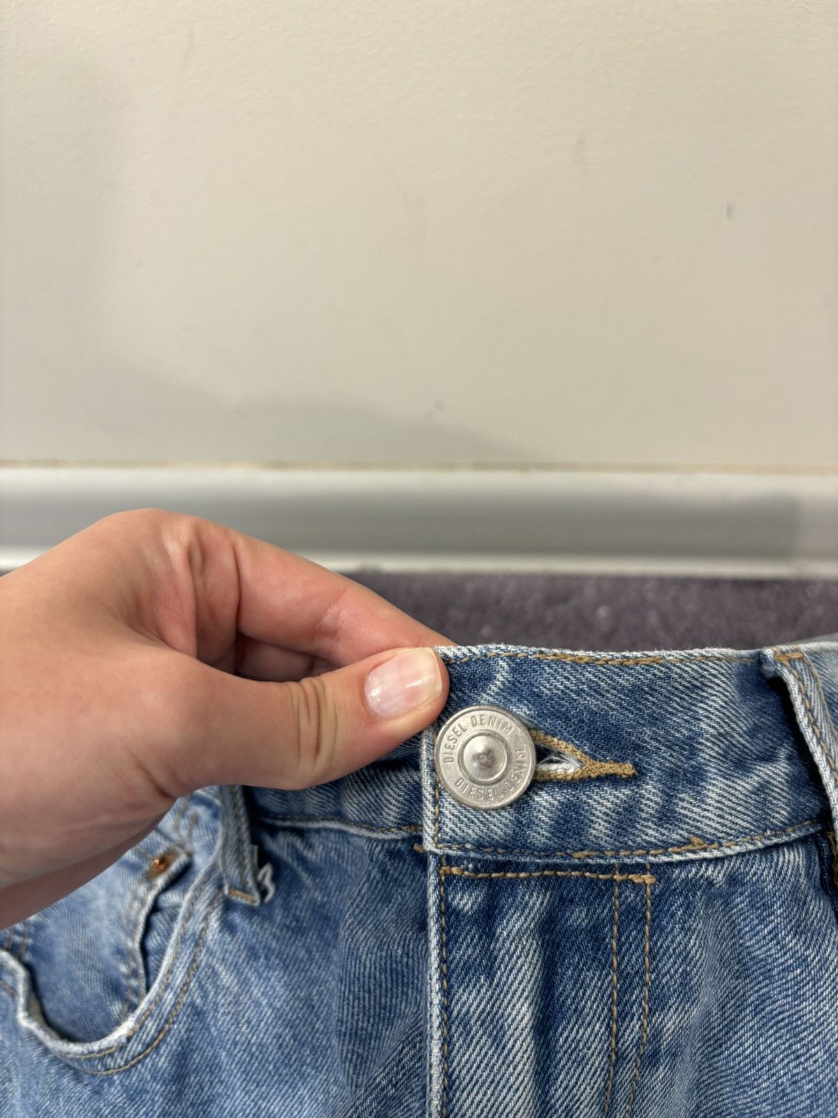 Diesel Diesel Men’s Y2K Straight Fit Light Blue Hype Denim Jeans Size US 34 / EU 50 - 7 Thumbnail