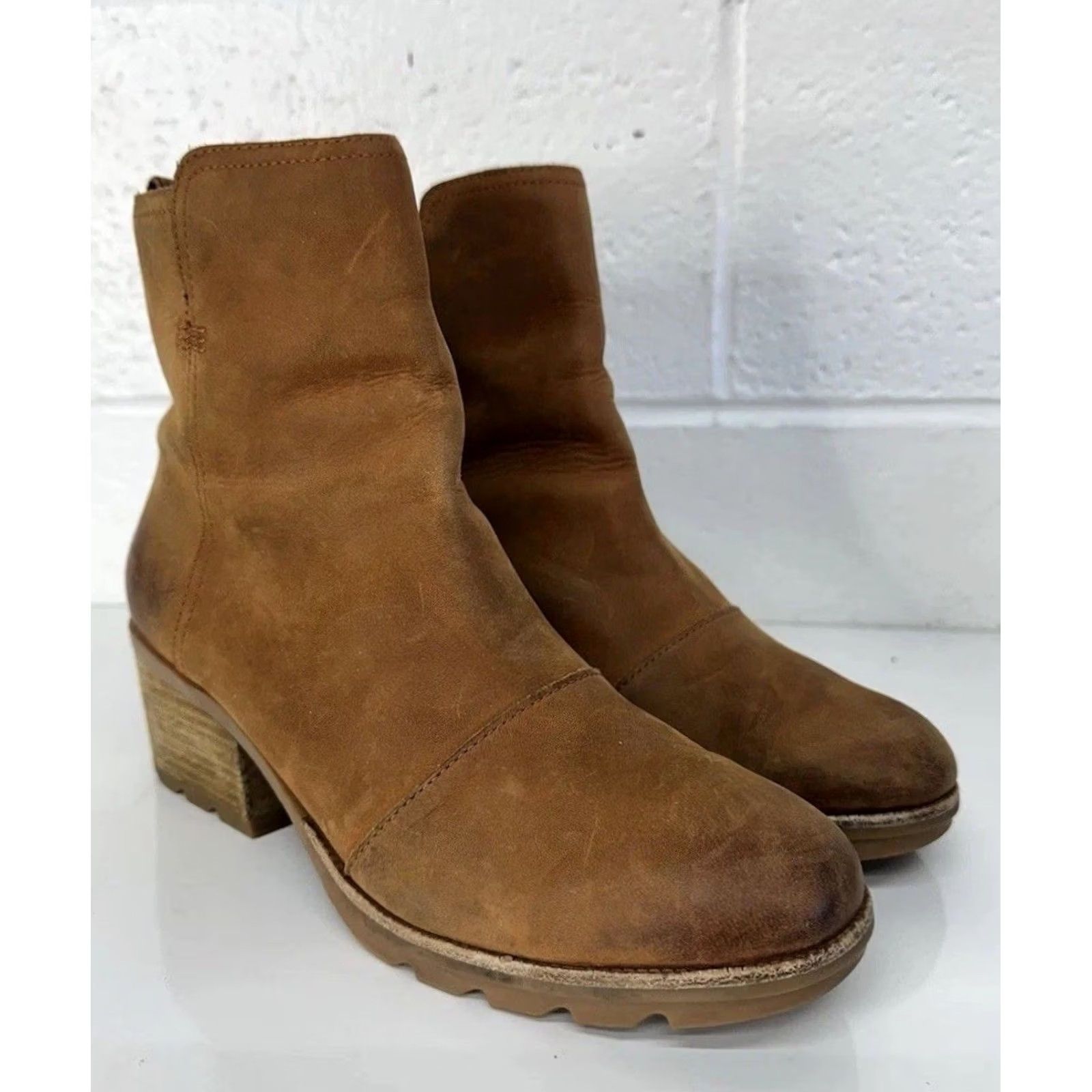 SOREL VINTAGE Sorel Cate Waterproof Leather Suede Bootie 10 Black Side Zip Block Heel Women Boots Mens? Size US 8 / IT 38 - 2 Thumbnail