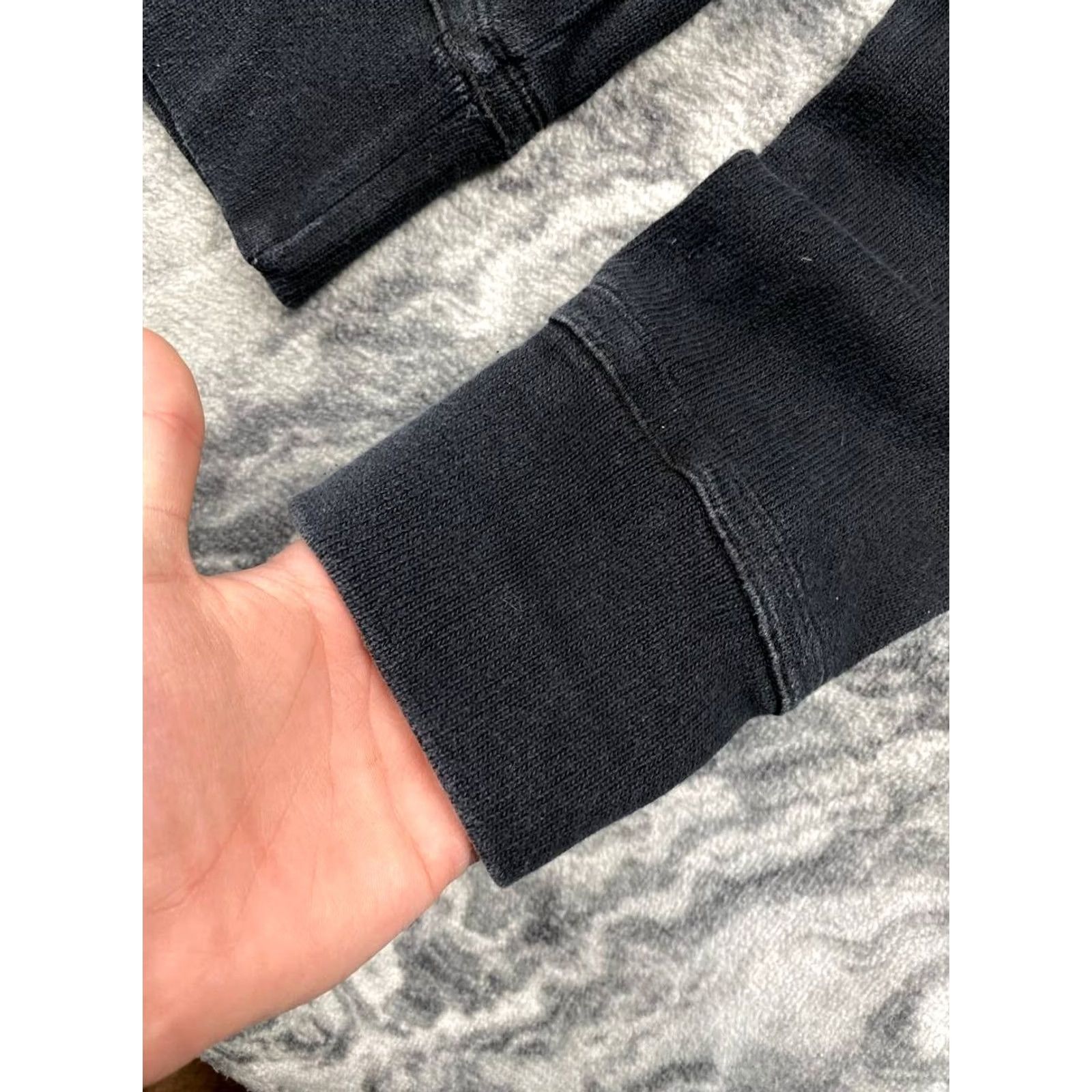 Stone Island VINTAGE Stone Island Sweatshirt Men XL Black Logo Crew Neck Pullover Size US XL / EU 56 / 4 - 4 Thumbnail