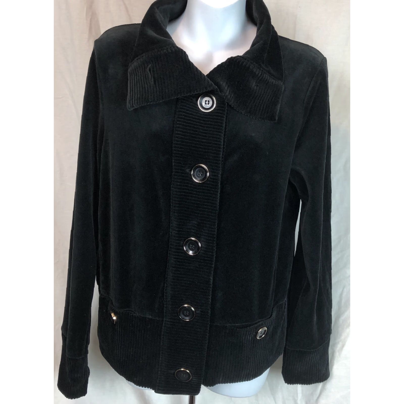 Jones New York Jones NY Jacket M Black Velour Button Front Convertible Collar Front Pockets Womens Cardigan Jacket Velour Black M Size M / US 6-8 / IT 42-44 - 5 Thumbnail