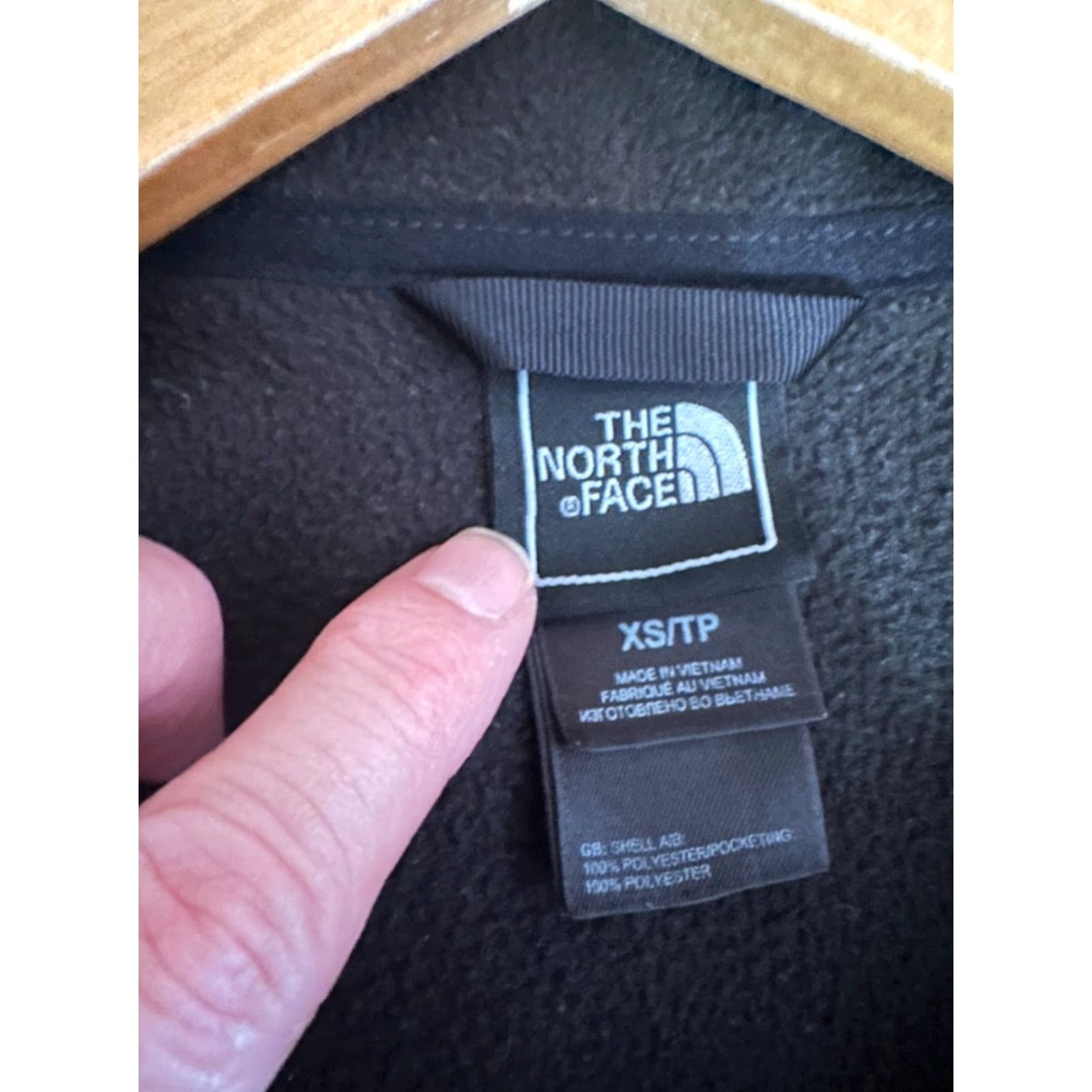 The North Face VINTAGE? No — actually not vintage. The North Face Womens Full Zip Up Fleece Jacket Long Sleeves Black XS Size XS / US 0-2 / IT 36-38 - 3 Thumbnail