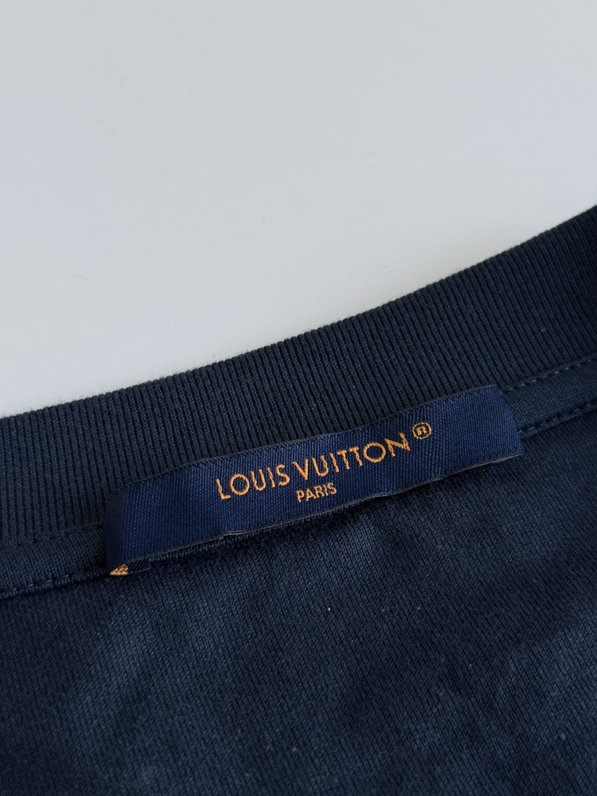 Louis Vuitton Louis Vuitton Sailboat LV Logo Embroidered Cotton T-Shirt Size US L / EU 52-54 / 3 - 15 Thumbnail