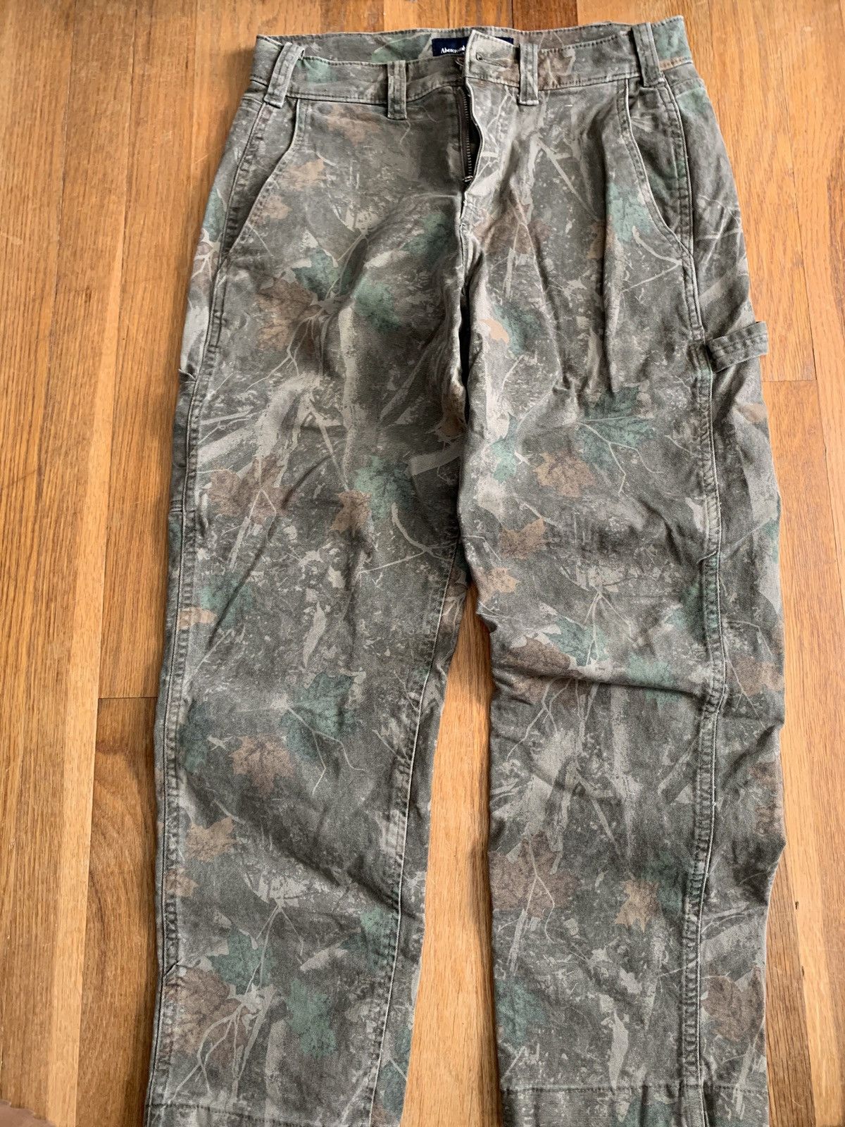 Abercrombie & Fitch × Vintage camo carpenter pants Size US 28 / EU 44 - 1 Thumbnail