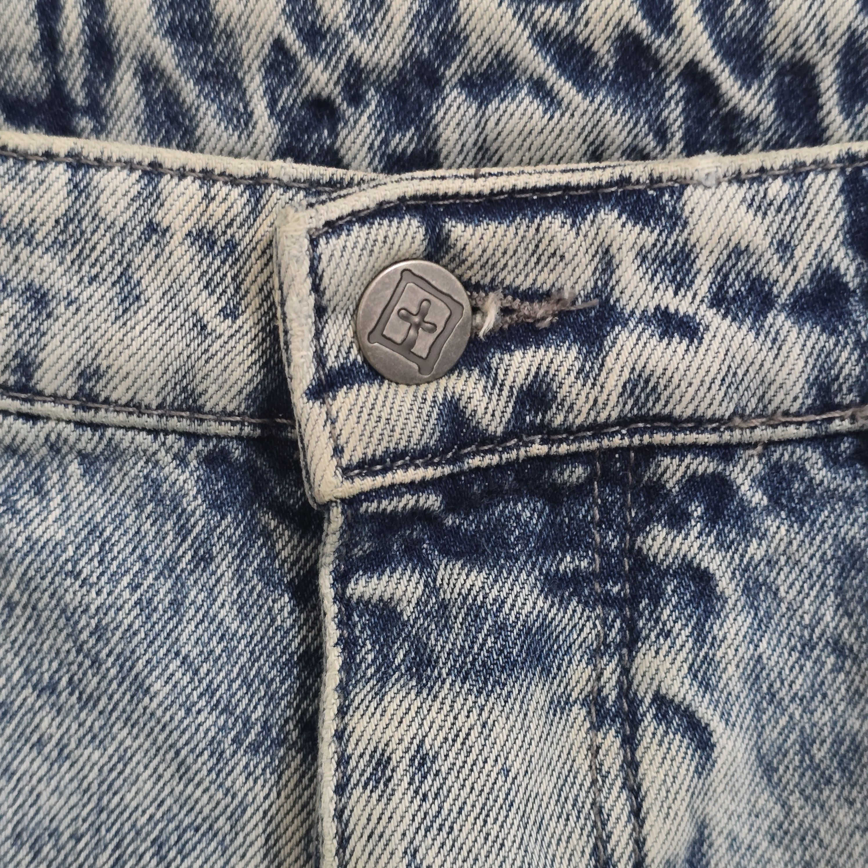 Ksubi Cropped acid wash jeans Size US 33 - 2 Thumbnail
