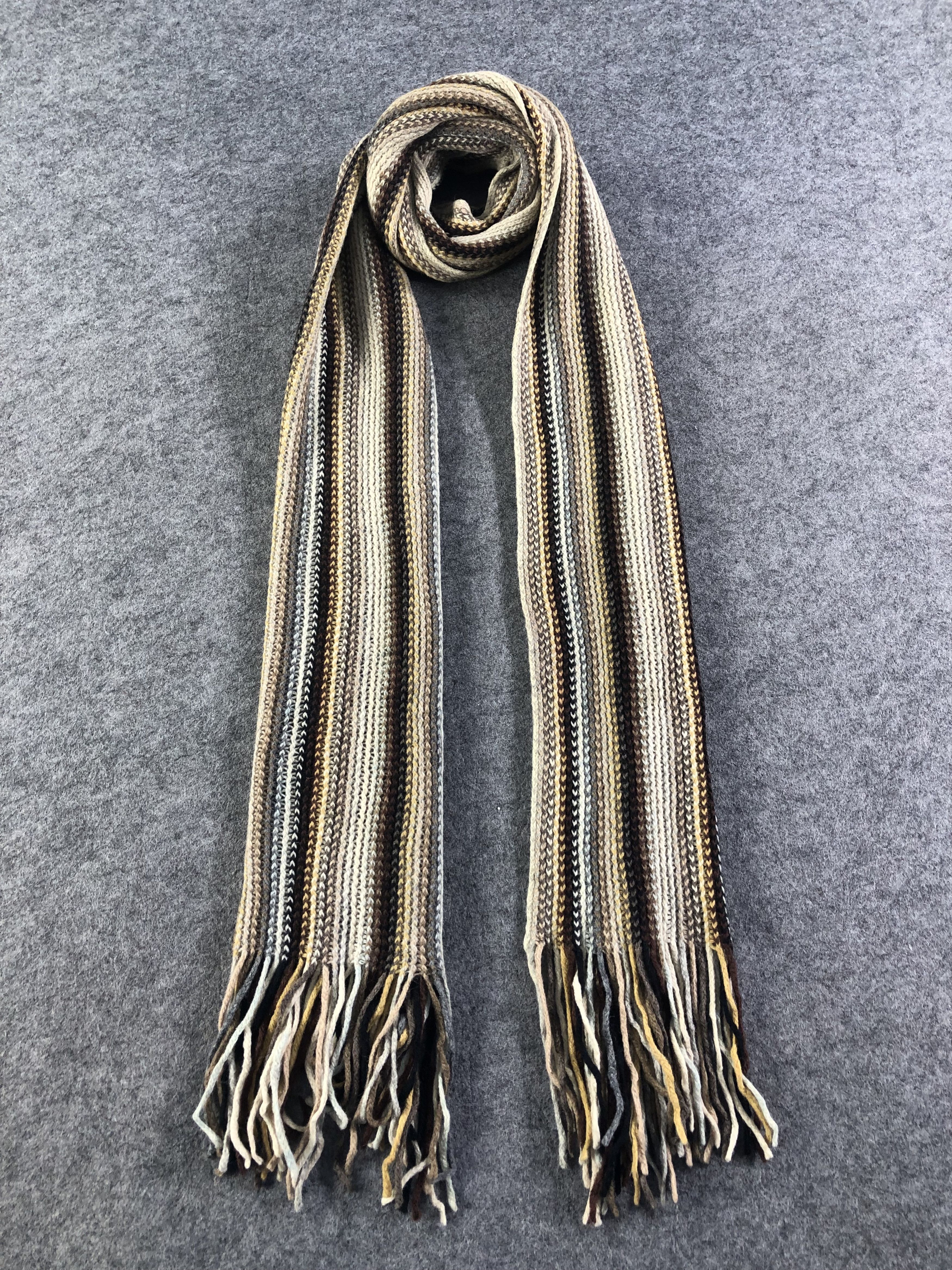 Journal Standard Journal Standard Scarf / Muffler / Neckwear Size ONE SIZE - 1 Thumbnail