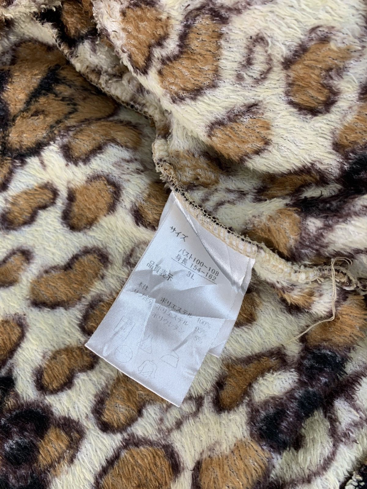 Japanese Brand × Vintage Hello Kitty Leopard Camo All Over Cartoon Art Hooded Zipper Size L / US 10 / IT 46 - 7 Thumbnail
