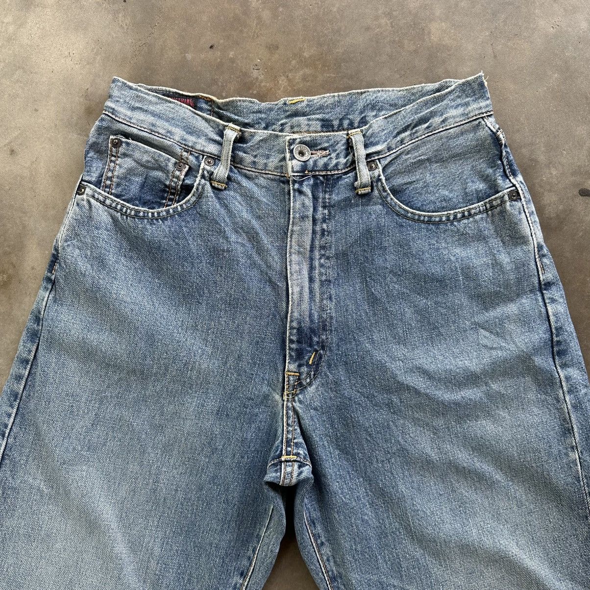 Japanese Brand Vintage Edwin Distressed Faded Denim Jean Pant W28 Size US 28 / EU 44 - 3 Thumbnail