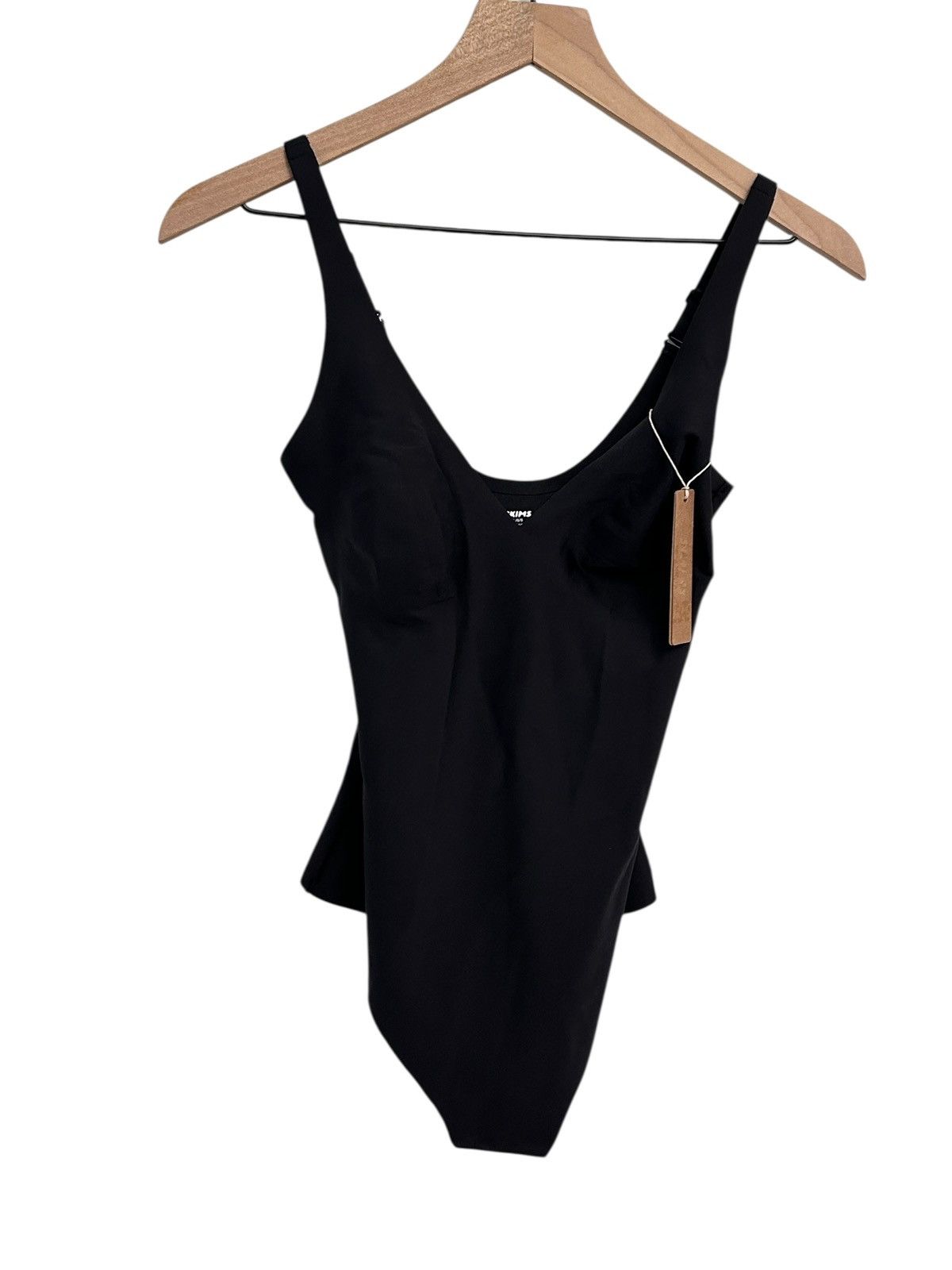 SKIMS Skims Body Plunge Bodysuit Onyx Large NWT SOLD OUT Size L / US 10 / IT 46 - 1 Thumbnail