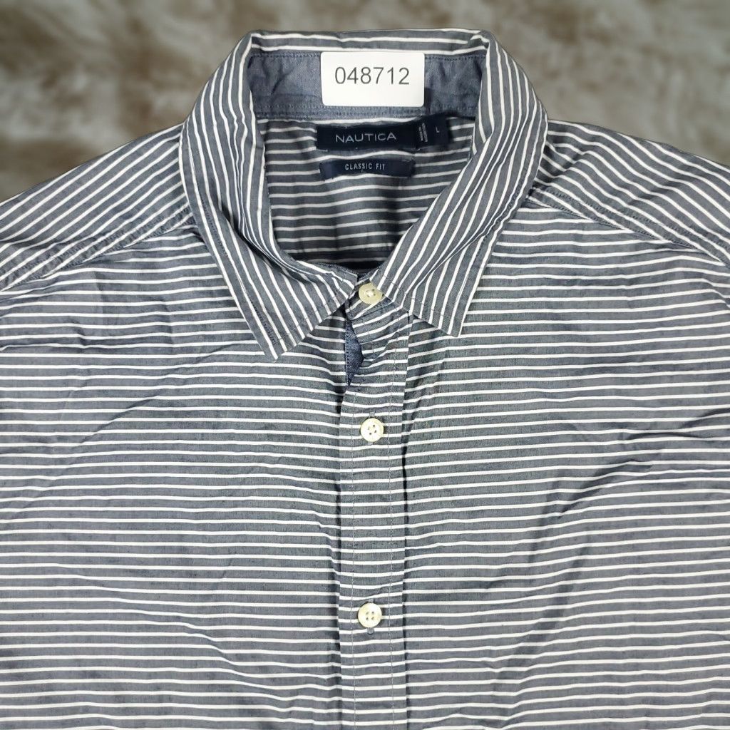 Nautica VINTAGE Nautica Shirt Mens Large Blue Striped Casual Button Up Short Sleeve Cotton Summer Classic Size US L / EU 52-54 / 3 - 1 Thumbnail