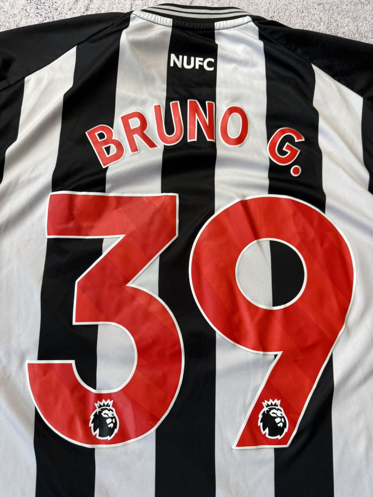 Castore Newcastle Shirt Home 2023 Castore #39 Bruno G Official Size US XL / EU 56 / 4 - 21 Thumbnail