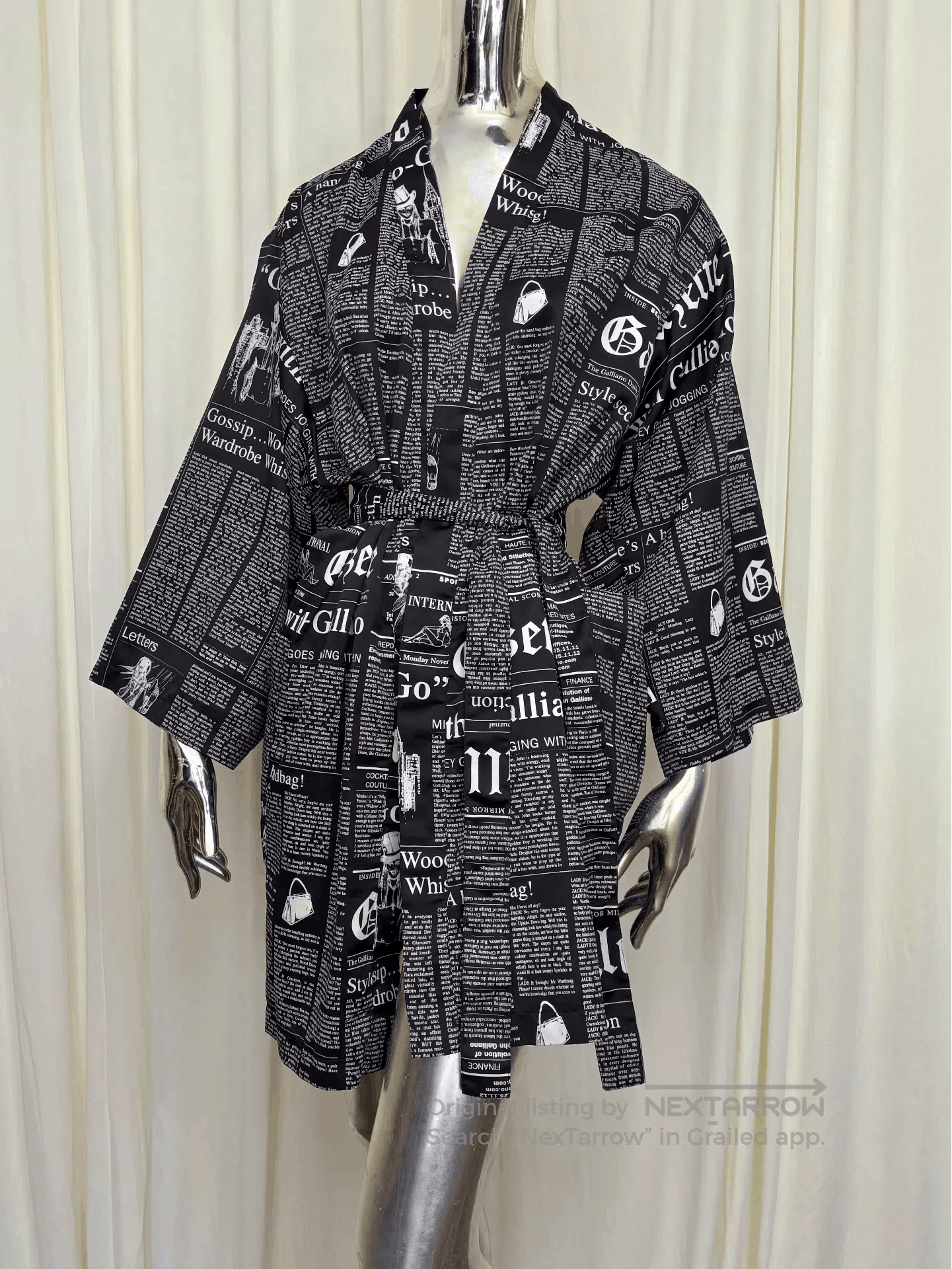 John Galliano Black Newspaper Print Robe with Belt. Size US S / EU 44-46 / 1 - 1 Thumbnail