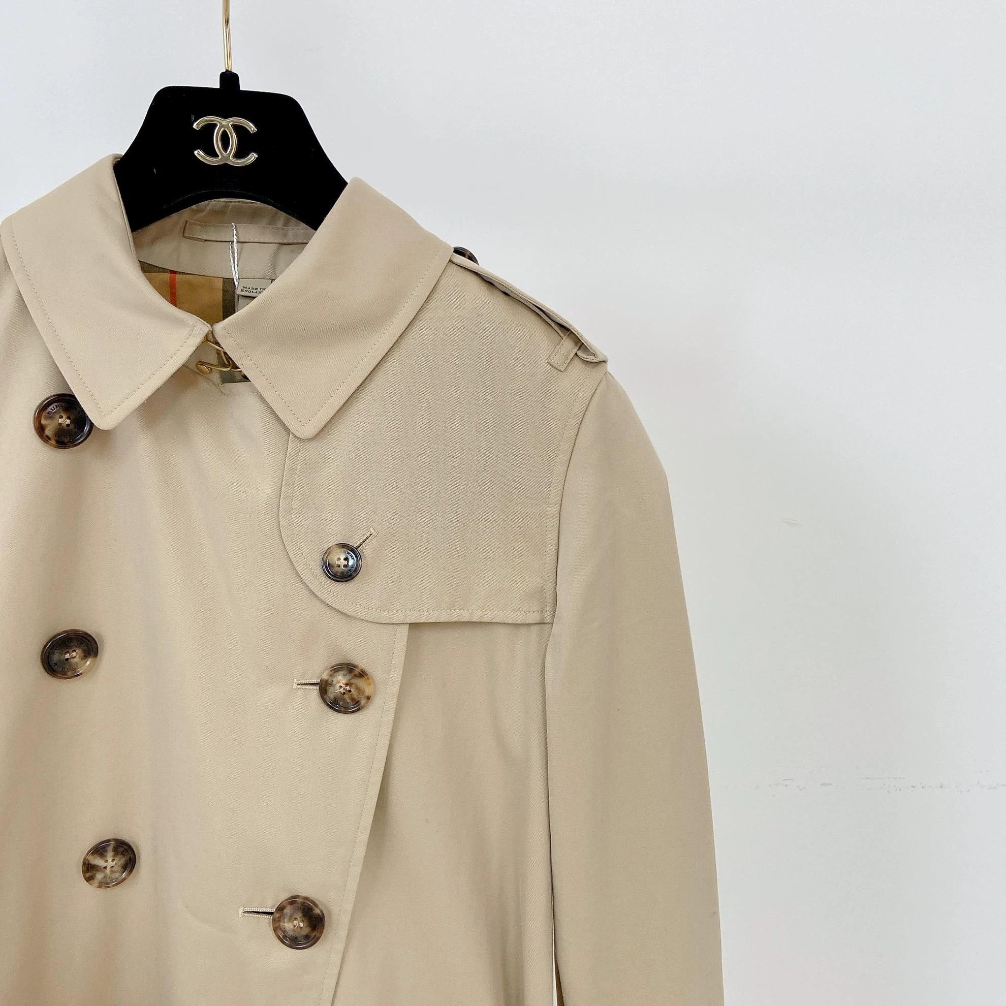 Burberry Burberry light khaki trench coat UK2 with tags Size XXS / US 00 / IT 34 - 3 Thumbnail