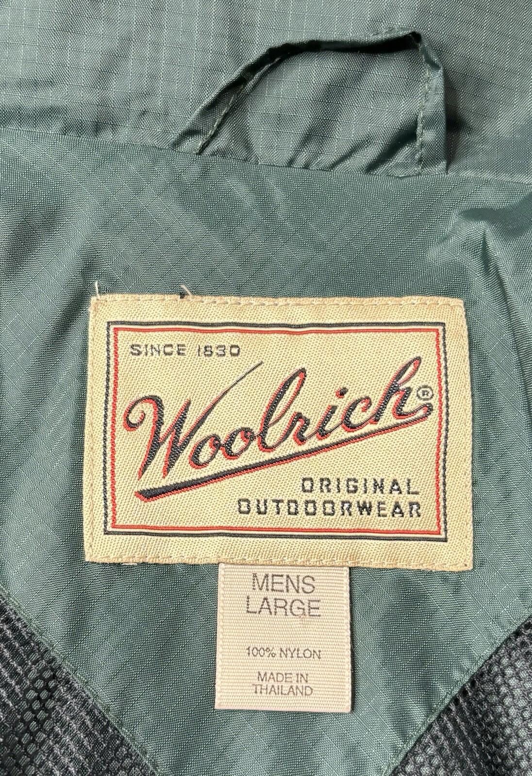 Woolrich Woolen Mills VTG Woolrich Nylon Jacket Men's Large Tuckaway Hood Size US L / EU 52-54 / 3 - 2 Thumbnail