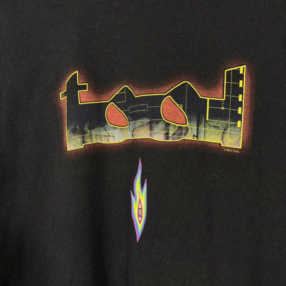 Band Tees TOOL 2002 Diagram Flame Band T-shirt Size US M / EU 48-50 / 2 - 6 Thumbnail