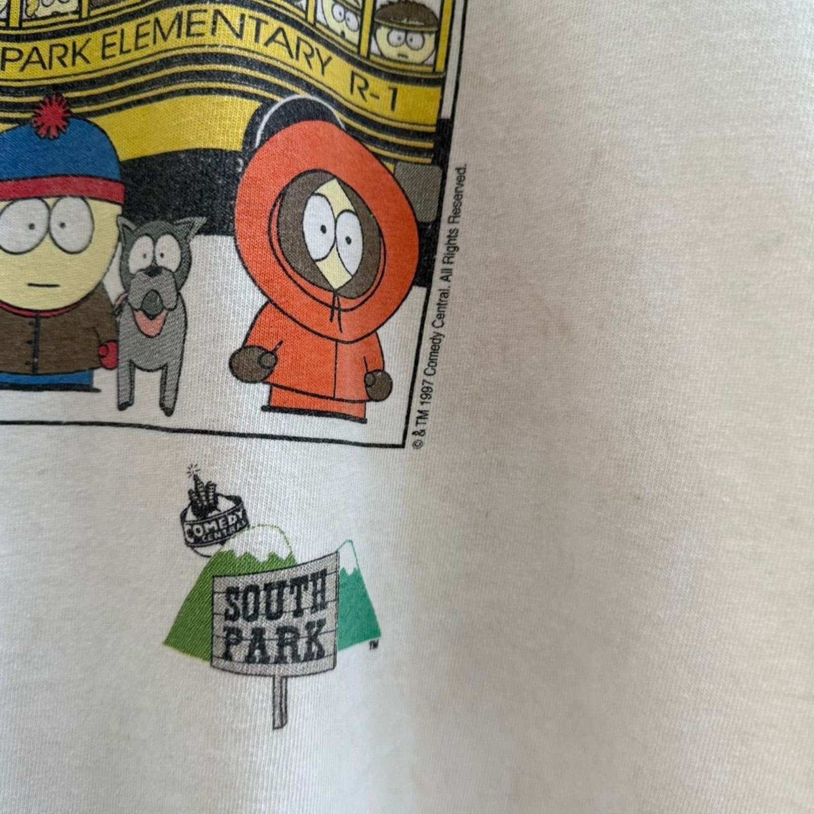 Other Vintage 1997 southpark grail shirt Size US XL / EU 56 / 4 - 6 Thumbnail
