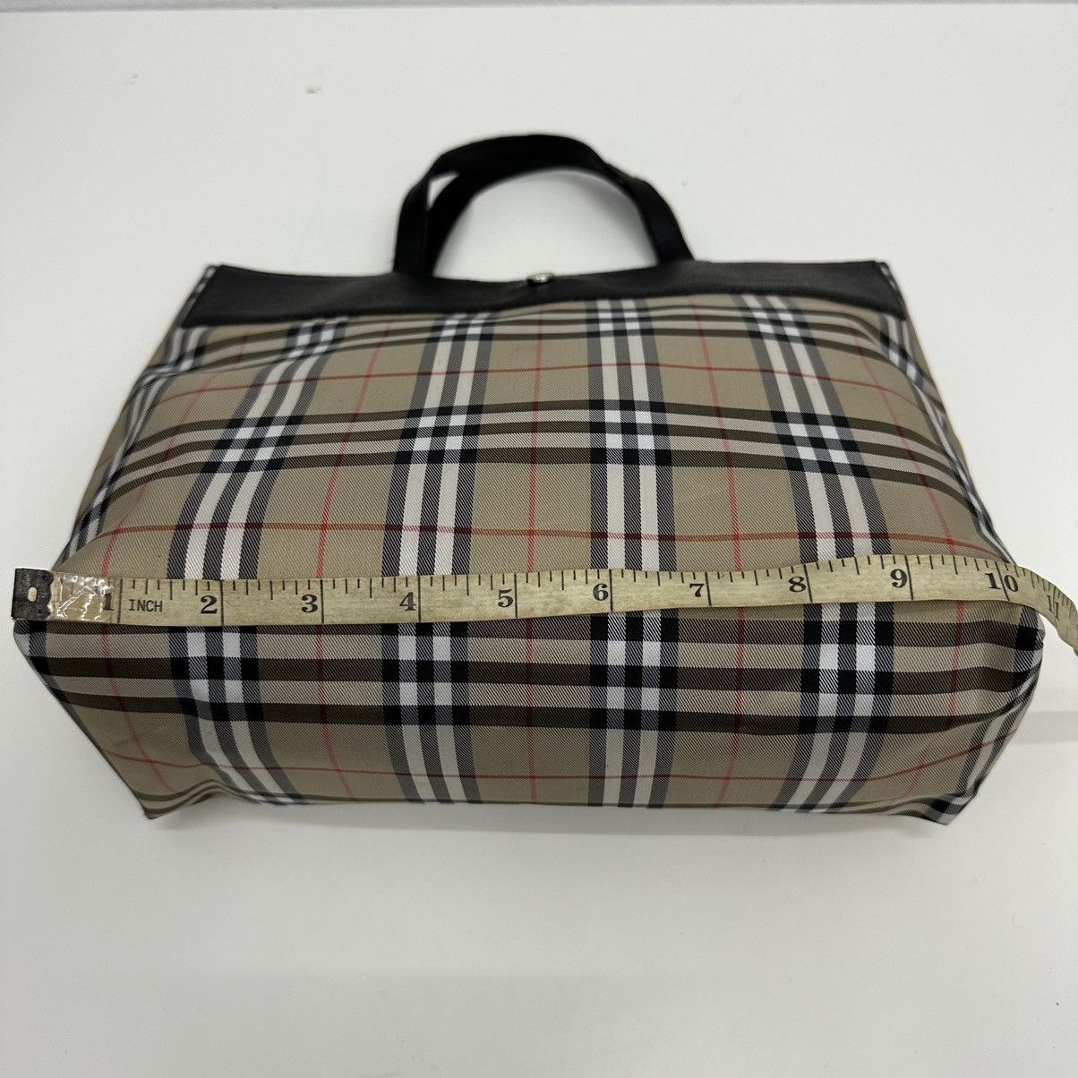 Burberry ‼️YES‼️ AUTHENTIC BURBERRY LONDON NOVA CHECK CARRY TOTE BAG Size ONE SIZE - 13 Thumbnail