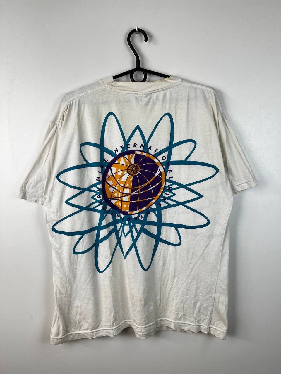 Nike × Vintage Nike International 90s streetwear vintage t-shirts size L Size US L / EU 52-54 / 3 - 2 Thumbnail