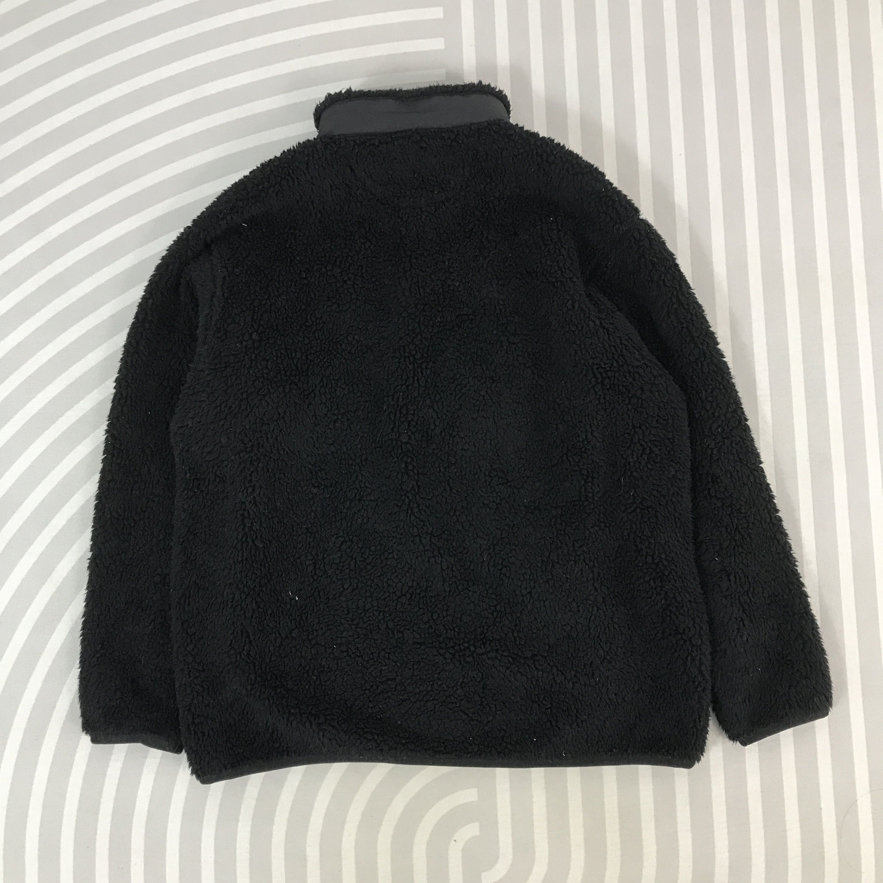 Uniqlo × White Mountaineering Vintage White Mountauneering Half button Sherpa Jacket Size US L / EU 52-54 / 3 - 3 Thumbnail
