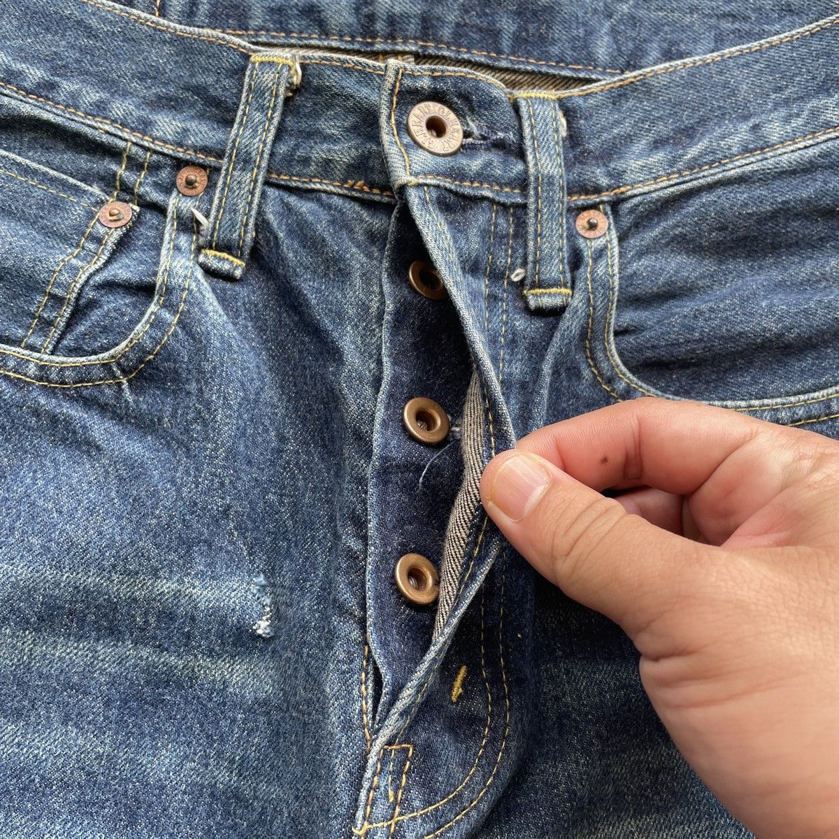 Japanese Brand × Jean Vintage Japan Gl Heart Fly Button Jeans Denim Pants W27 Size US 27 - 7 Thumbnail