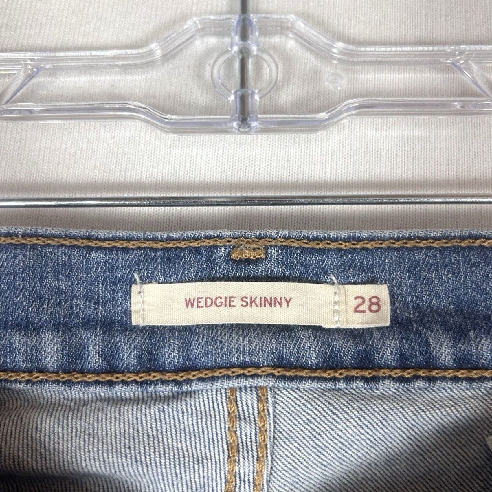 Levi's Levi's Wedgie Skinny Jeans Women's 28 Button Fly High Rise Light Wash Denim Slim Jeggings Distressed Pockets 5-Pocket Size 28" / US 6 / IT 42 - 5 Thumbnail