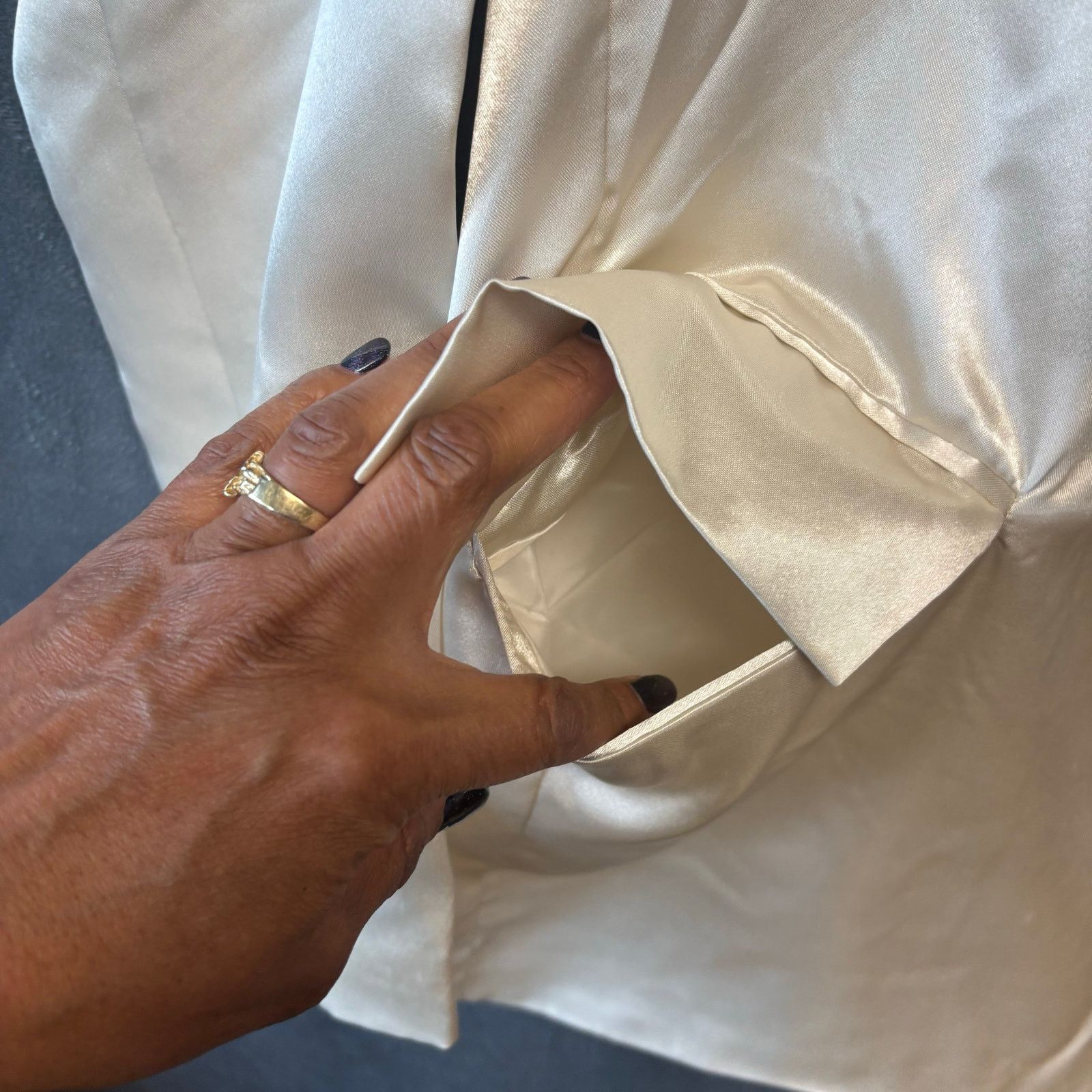 Other And Now This Satin Blazer 2X Champagne Oversize Chic Jacket Size XXL / US 16-18 / IT 52-54 - 8 Thumbnail