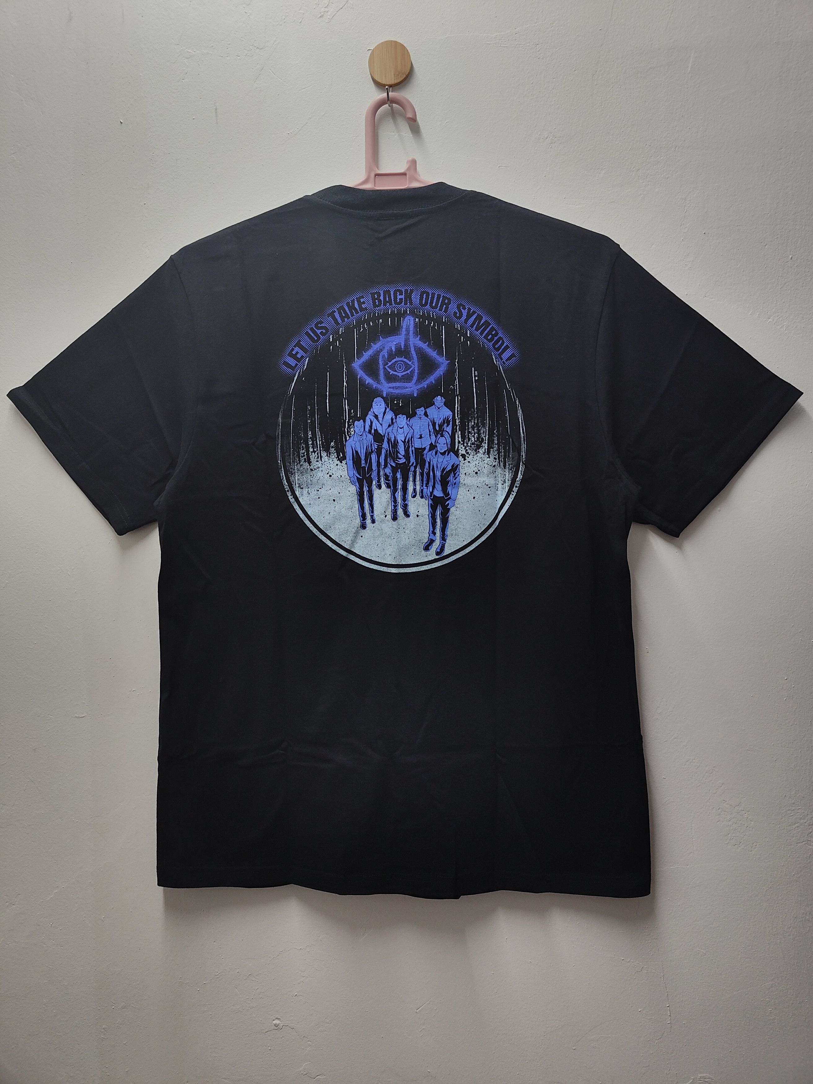 Anime 20th Century Boys Friend T-shirt Size US XL / EU 56 / 4 - 5 Thumbnail