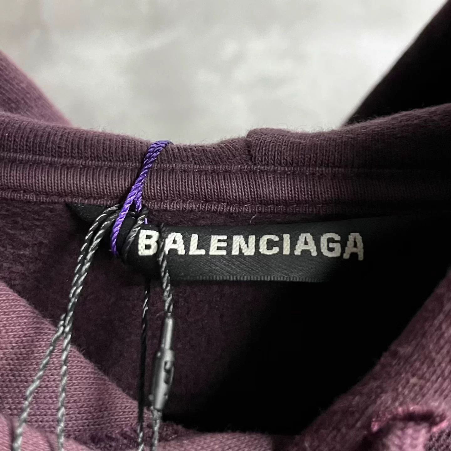 Balenciaga Balenciaga Purple Logo Medium Fit Hoodie S Size US S / EU 44-46 / 1 - 3 Thumbnail