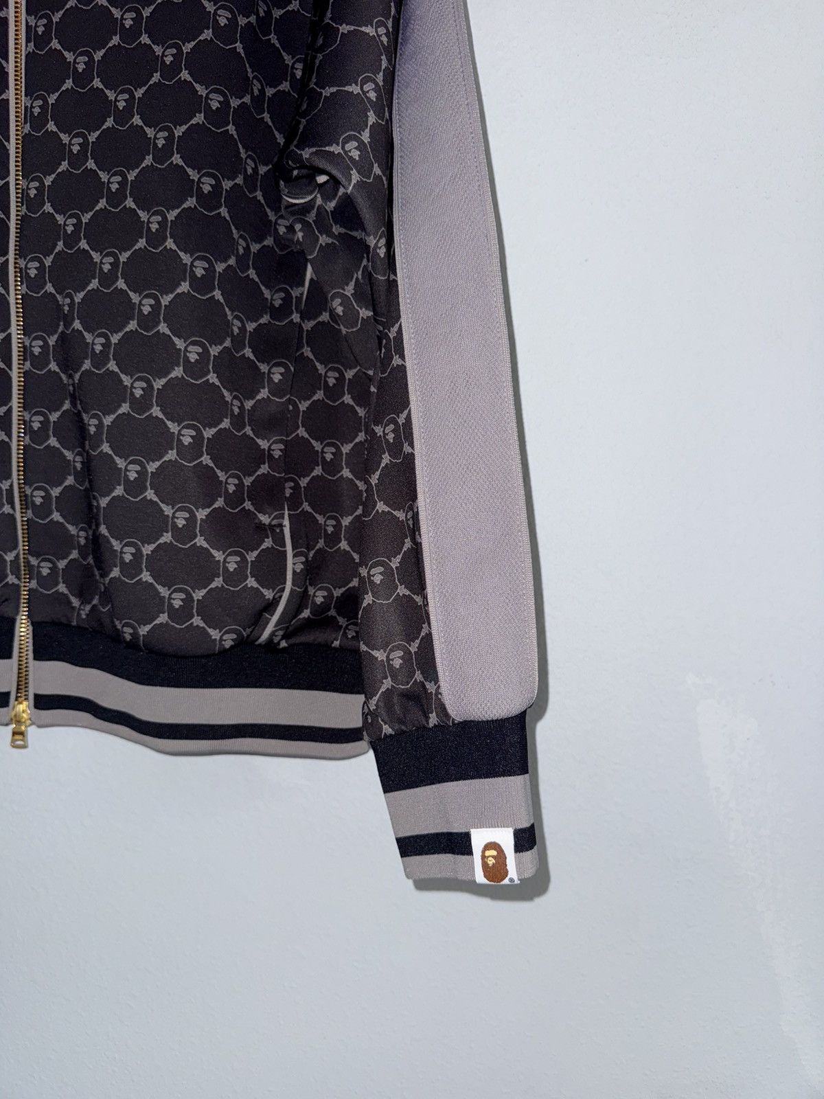 Bape Bape COLLEGE MONOGRAM LOGO RELAXED FIT TRACK JACKET Size US S / EU 44-46 / 1 - 4 Thumbnail