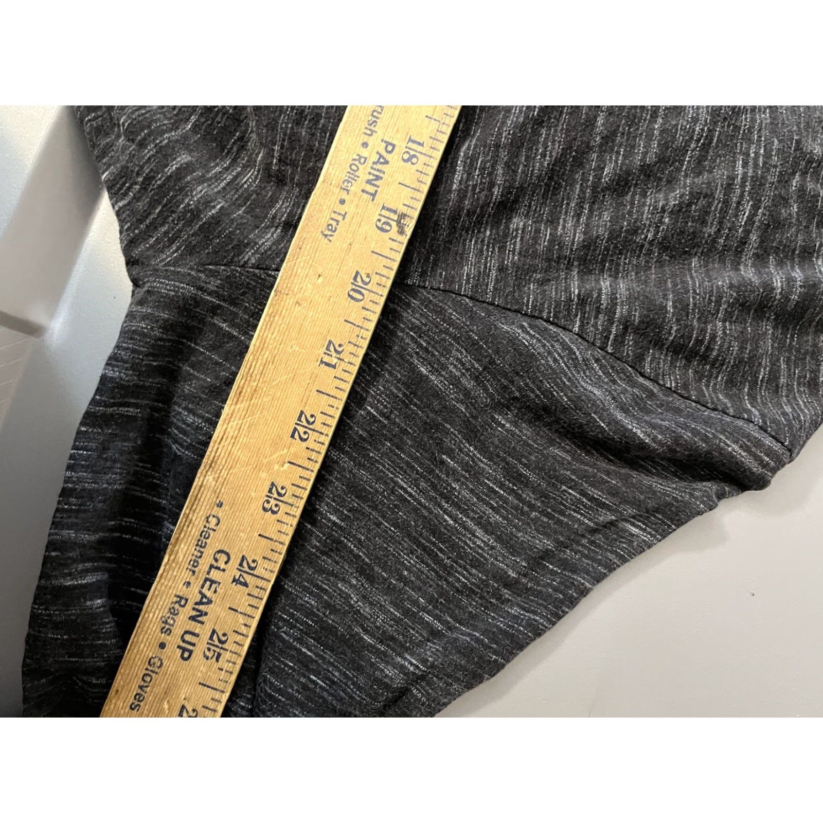 Banana Republic Banana Republic Shirt Mens L Black Long Sleeve Moisture Wicking Base Layer Crew Neck T-Shirt Casual Regular Size US L / EU 52-54 / 3 - 5 Thumbnail
