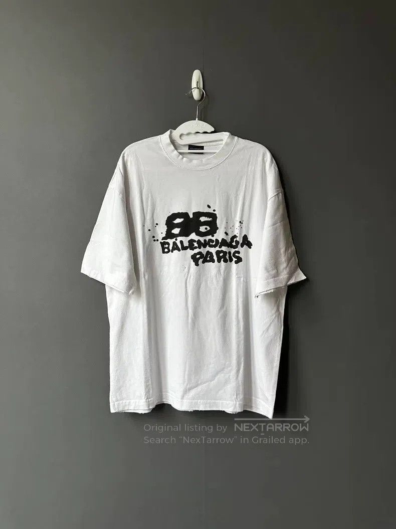 Balenciaga Balenciaga Graffiti Short Sleeve Size US S / EU 44-46 / 1 - 1 Thumbnail