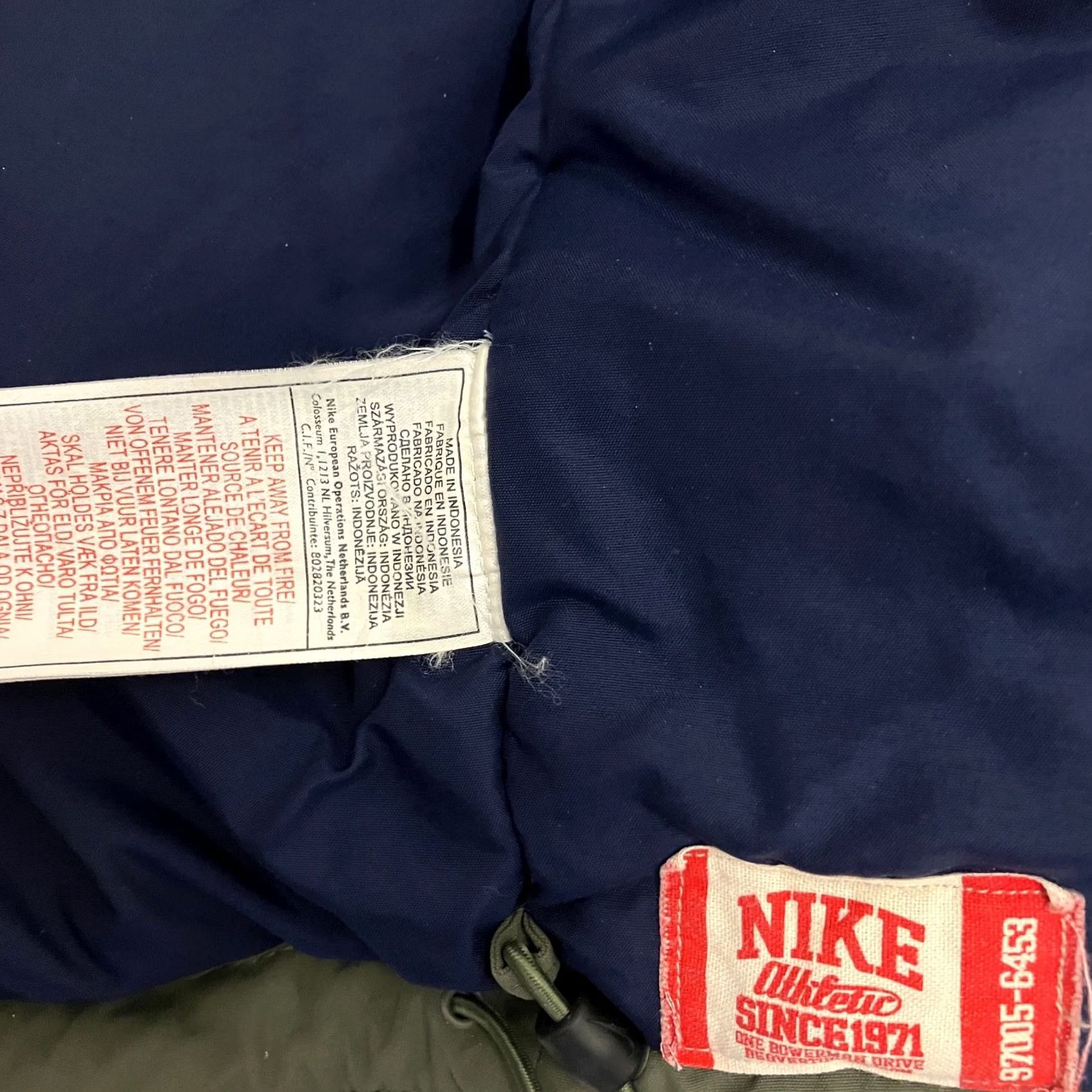 Nike VINTAGE Nike Athletic Puffer Jacket Mens XL Khaki Green Quilted Full Zip Vintage Size US XL / EU 56 / 4 - 7 Thumbnail