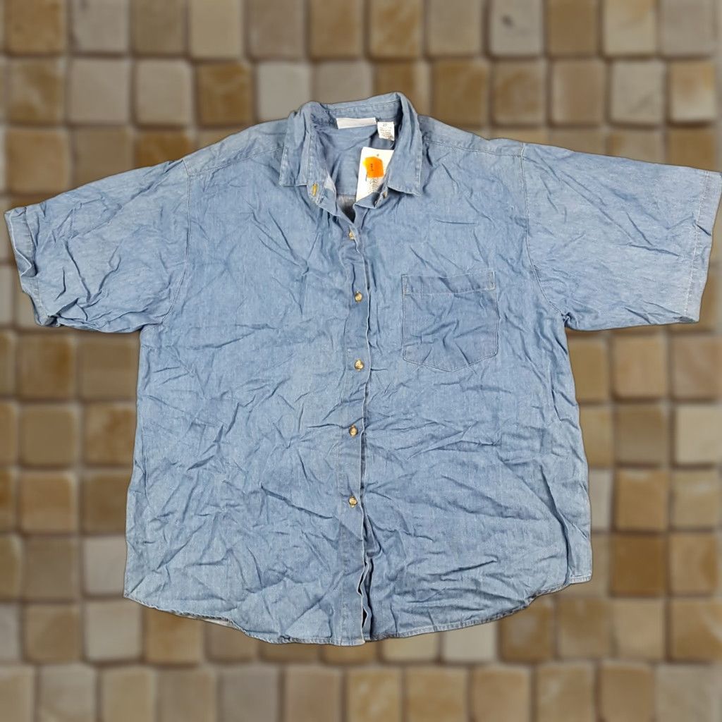 Denime VINTAGE 90s Y2K Denim Shirt Women's Size 22 Casual Short Sleeve Punk Biker Collared Button-Up Size 3XL / US 20-22 - 1 Thumbnail