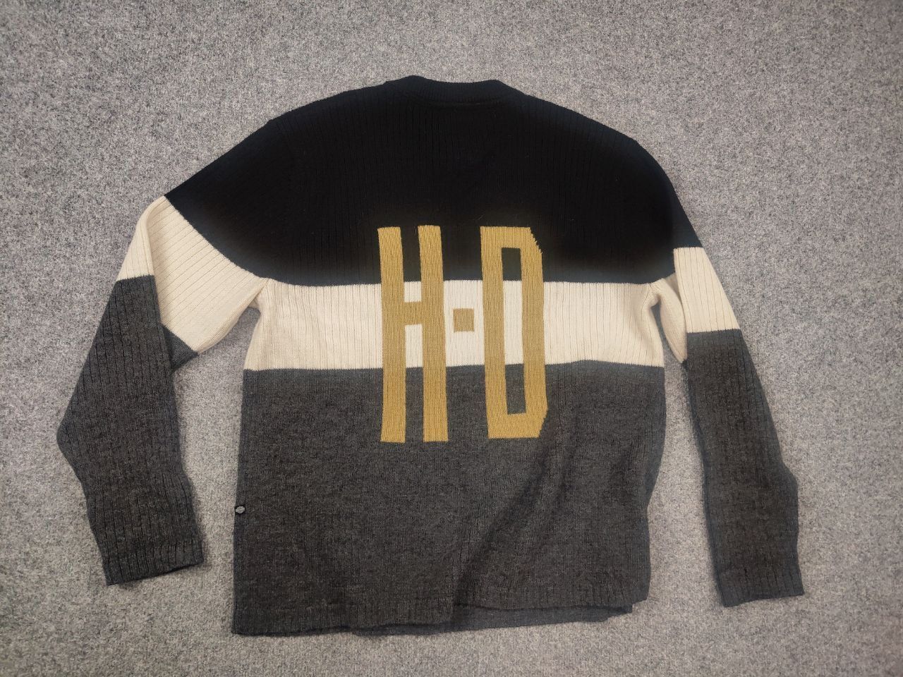 Harley Davidson Harley-Davidson Vintage Knit Sweater Striped V-Neck Japan Size US L / EU 52-54 / 3 - 12 Thumbnail