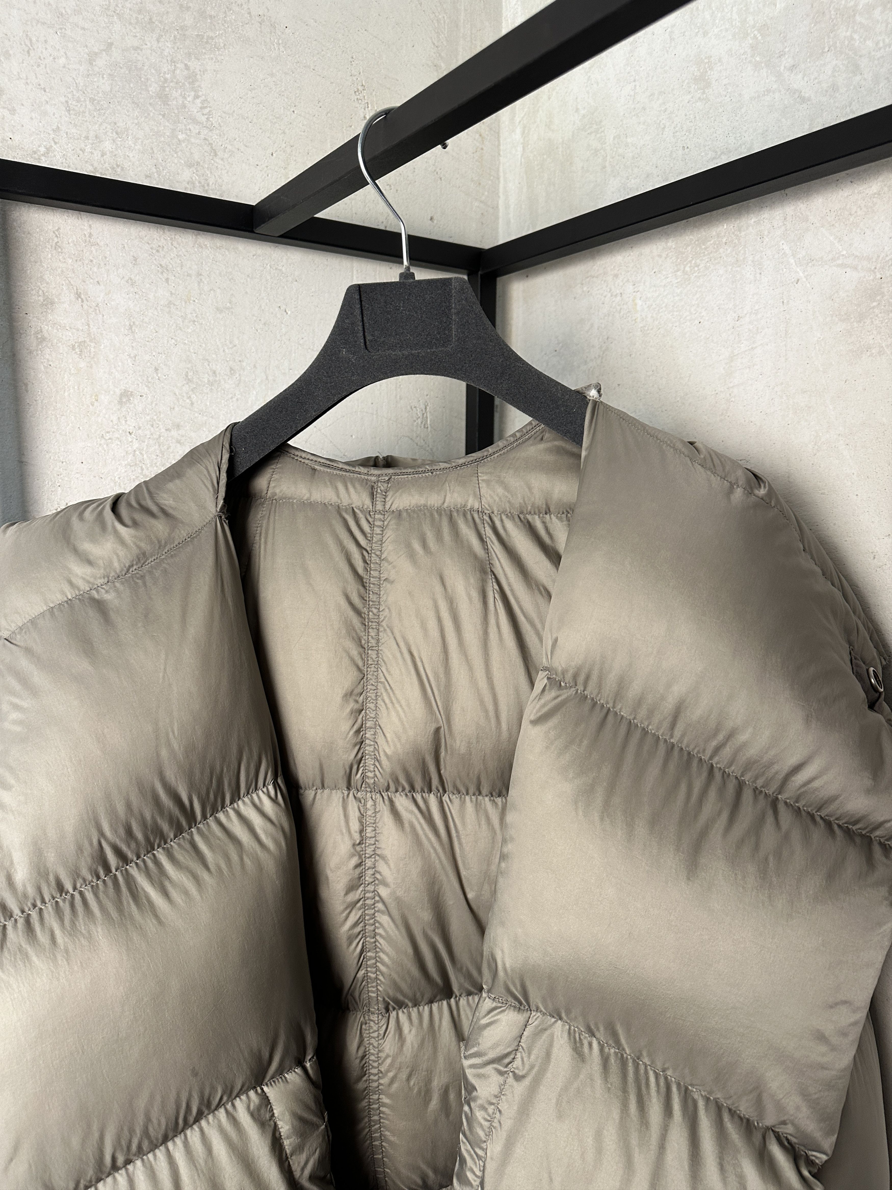 Rick Owens Rick Owens Sisyphus FW18 Long Down Jacket In Dust Size M / US 6-8 / IT 42-44 - 8 Thumbnail